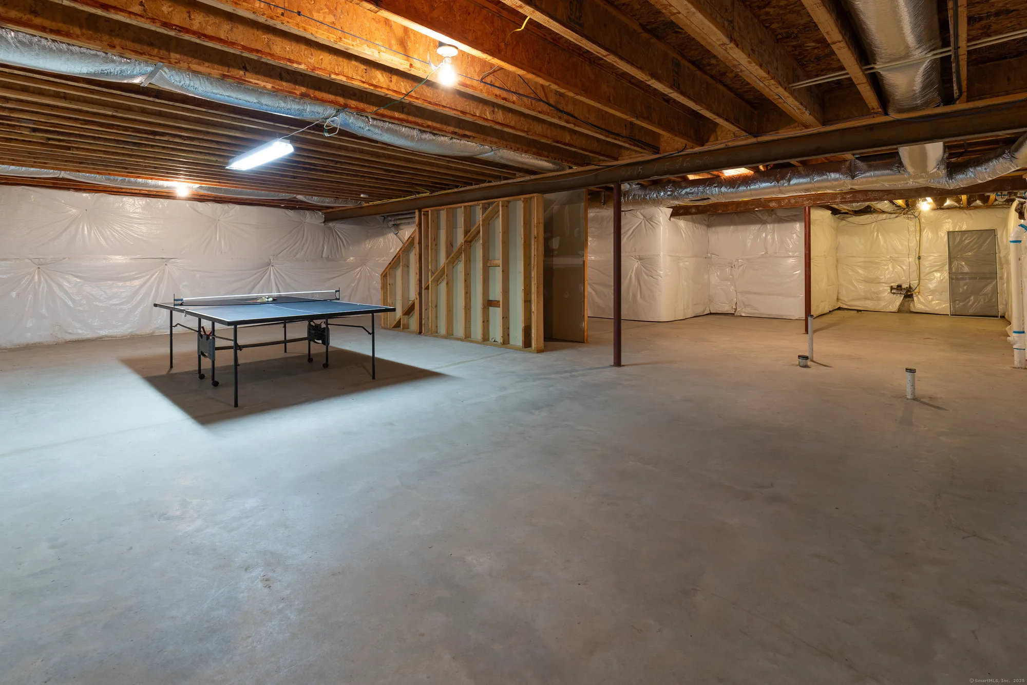 Property Slideshow image 21 of 29 | 413 mulligan dr # 413, Oxford, CT, 06478