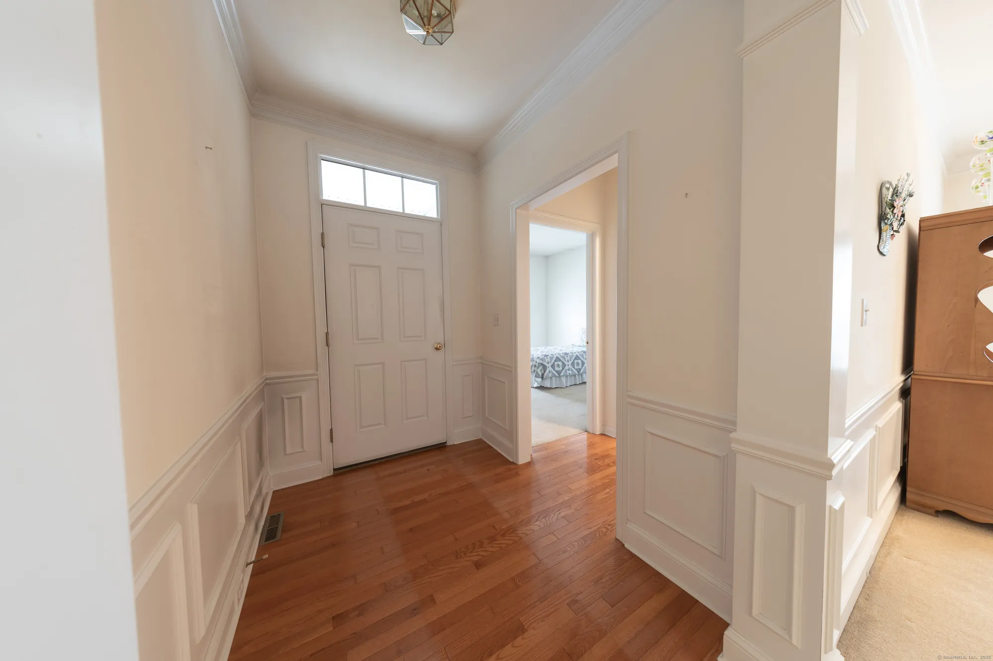 Property Slideshow image 3 of 29 | 413 mulligan dr # 413, Oxford, CT, 06478
