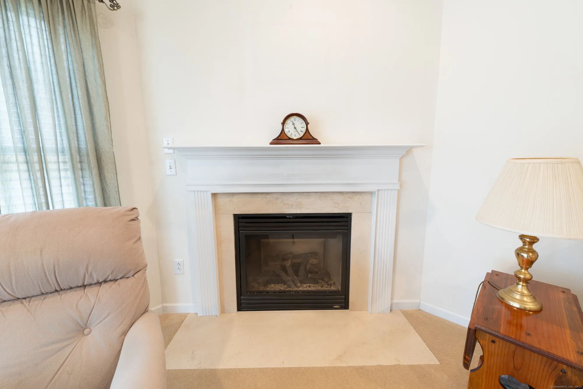 Property Slideshow image 12 of 29 | 413 mulligan dr # 413, Oxford, CT, 06478