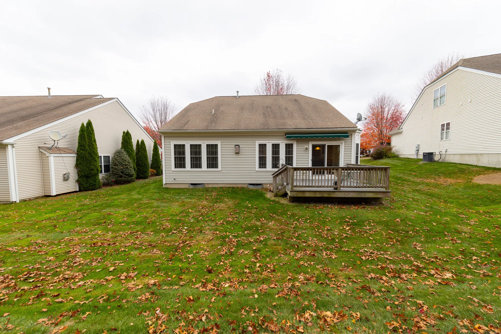 Property Slideshow image 24 of 29 | 413 mulligan dr # 413, Oxford, CT, 06478