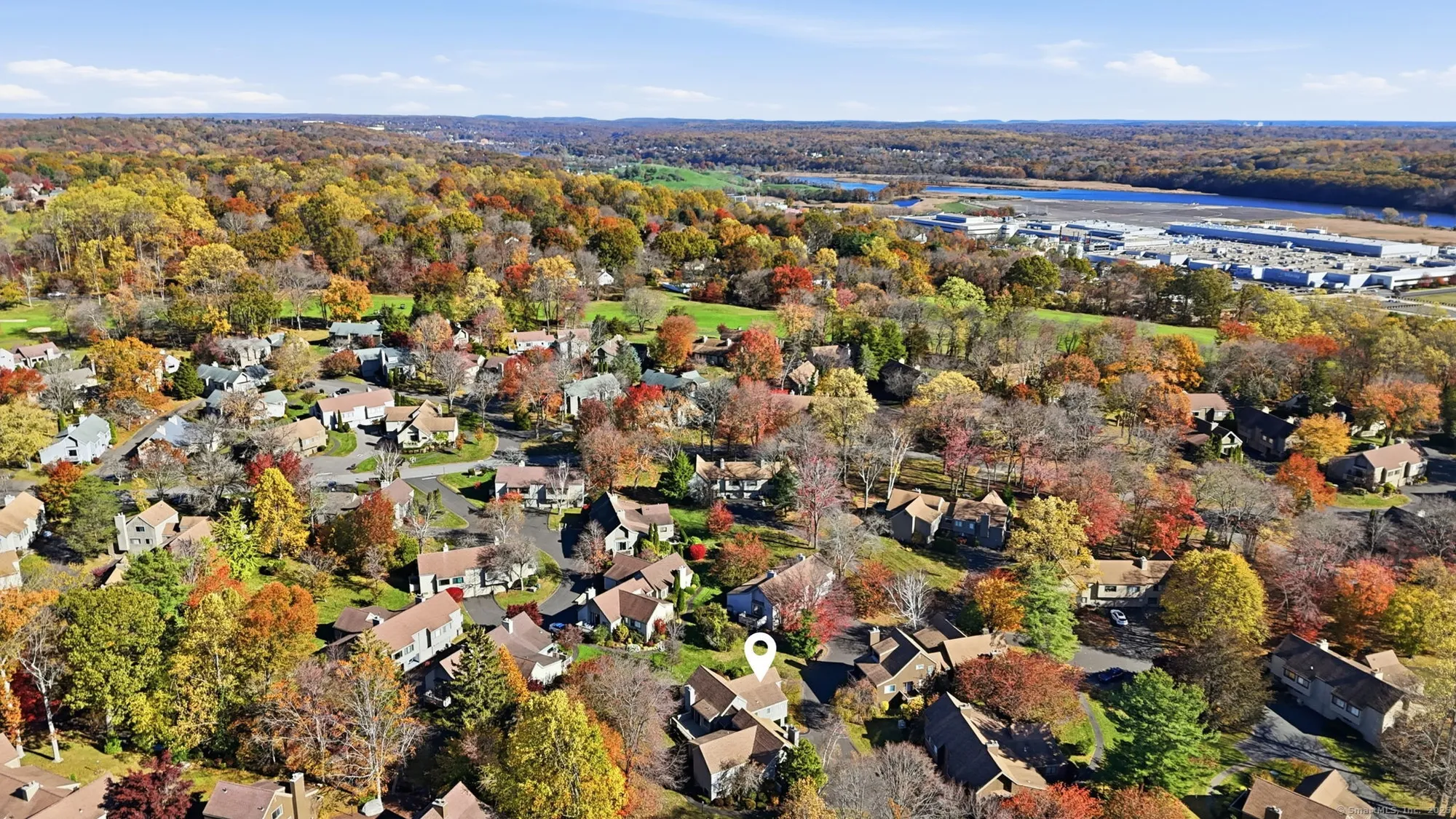 Property Slideshow image 39 of 39 | 375 piute ln b, Stratford, CT, 06614