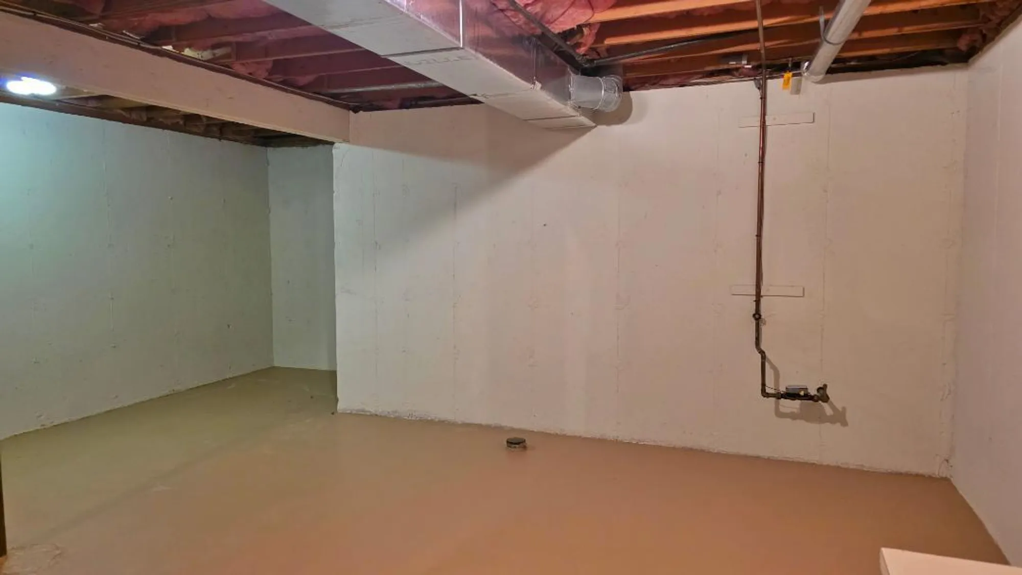 Property Slideshow image 7 of 14 | 373 lakeview dr # 373, Southington, CT, 06489