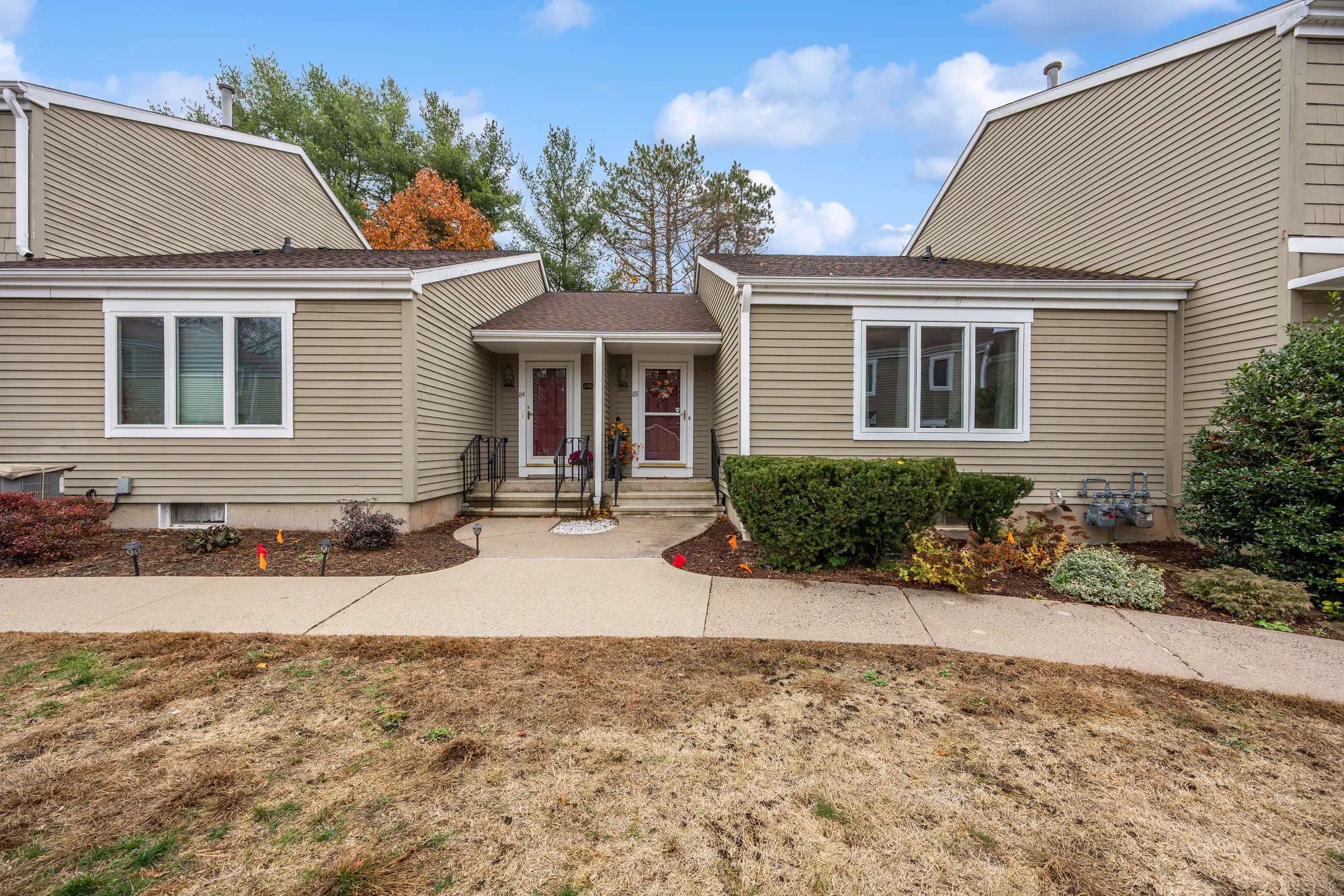 Property Slideshow image 1 of 26 | 85 clearview ct # 85, Southington, CT, 06489