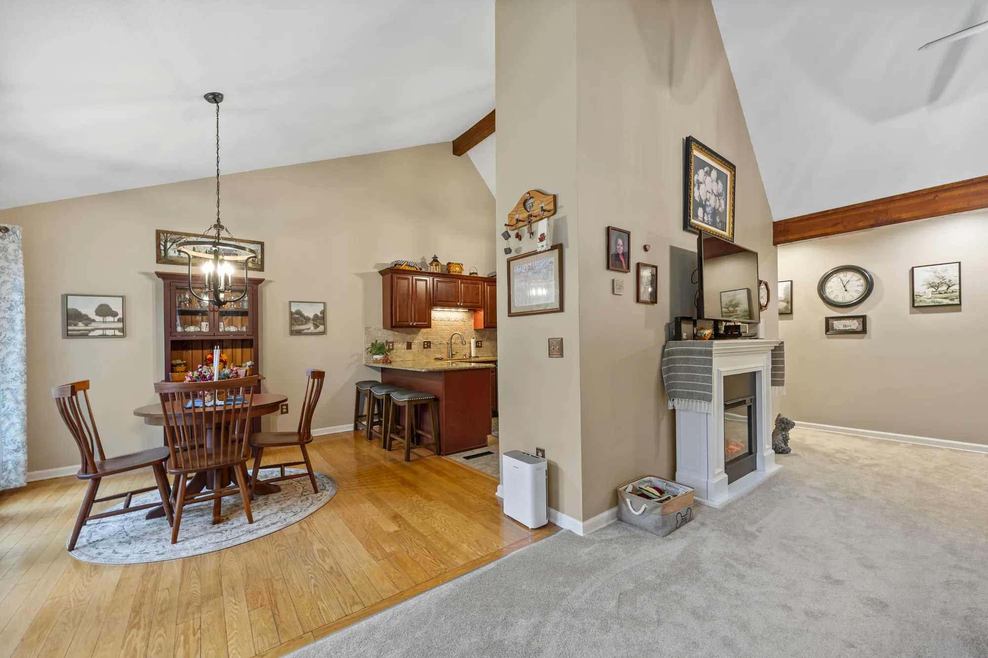 Property Slideshow image 8 of 26 | 85 clearview ct # 85, Southington, CT, 06489