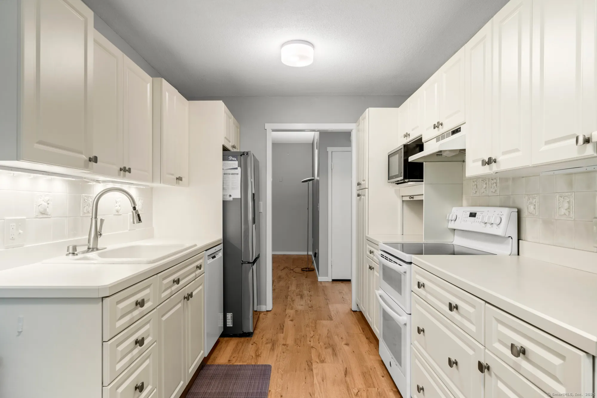 Property Slideshow image 6 of 24 | 737 heritage vlg a, Southbury, CT, 06488