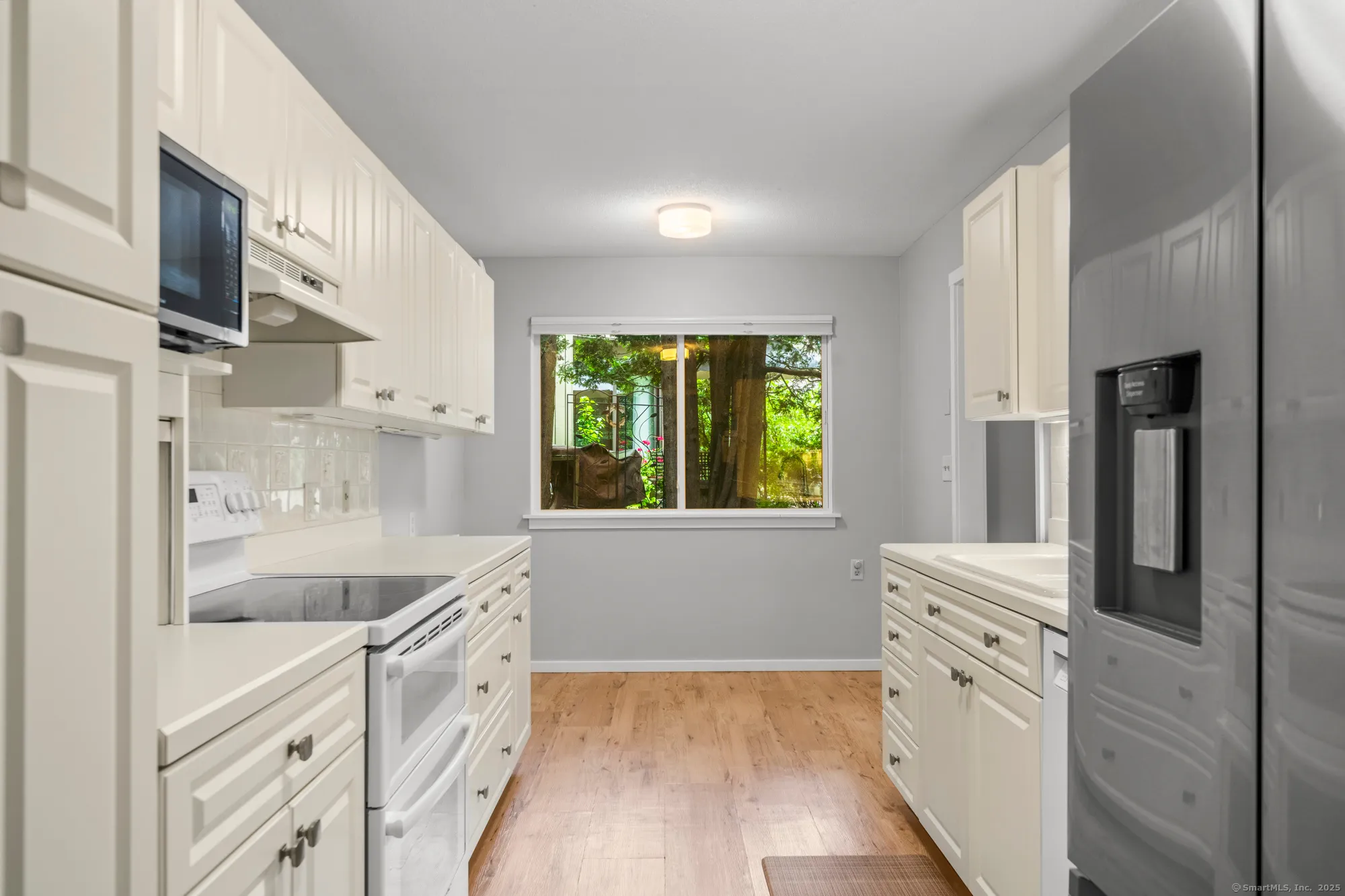 Property Slideshow image 9 of 24 | 737 heritage vlg a, Southbury, CT, 06488