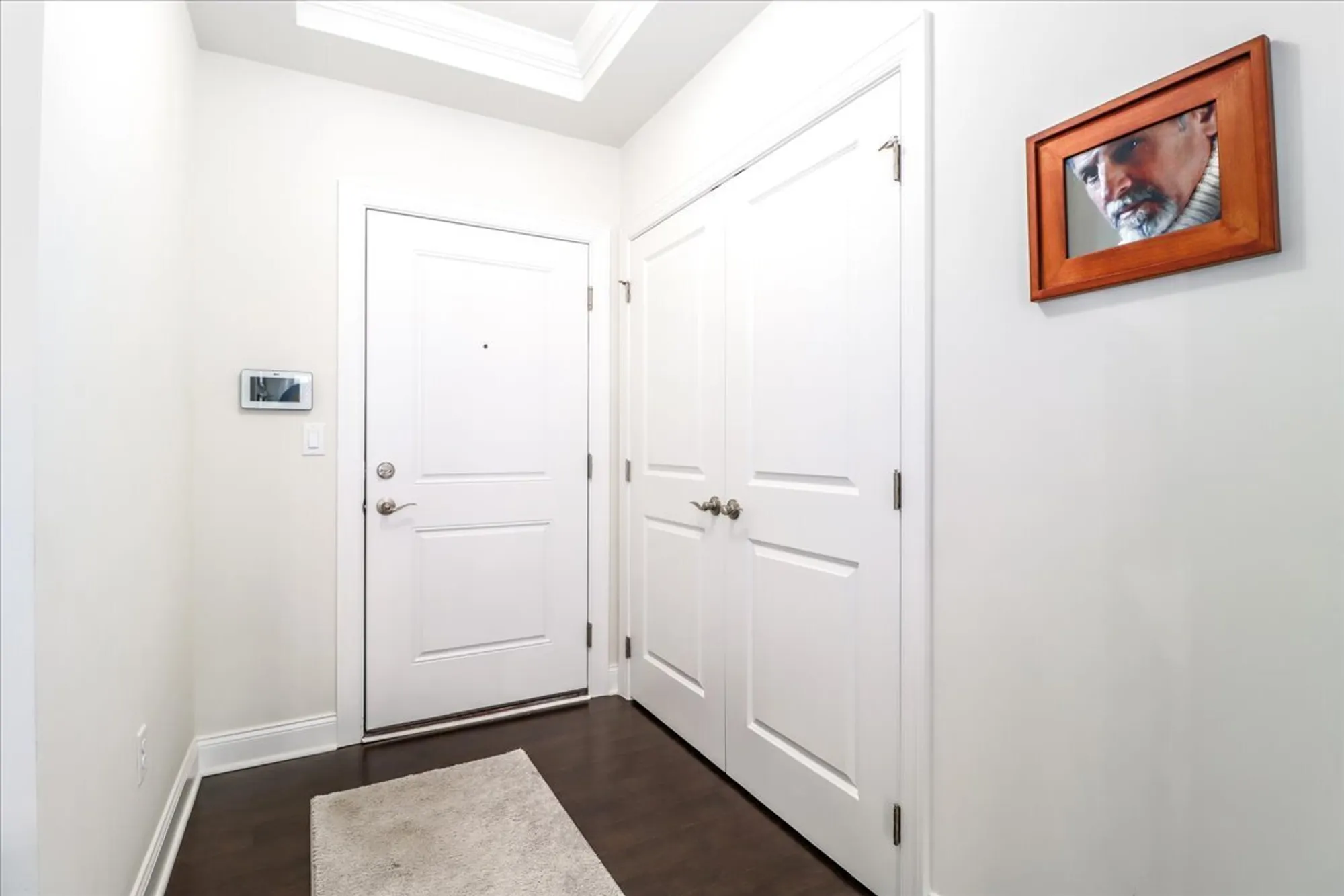 Property Slideshow image 6 of 38 | 433 brookside ct 433, Newtown, CT, 06470