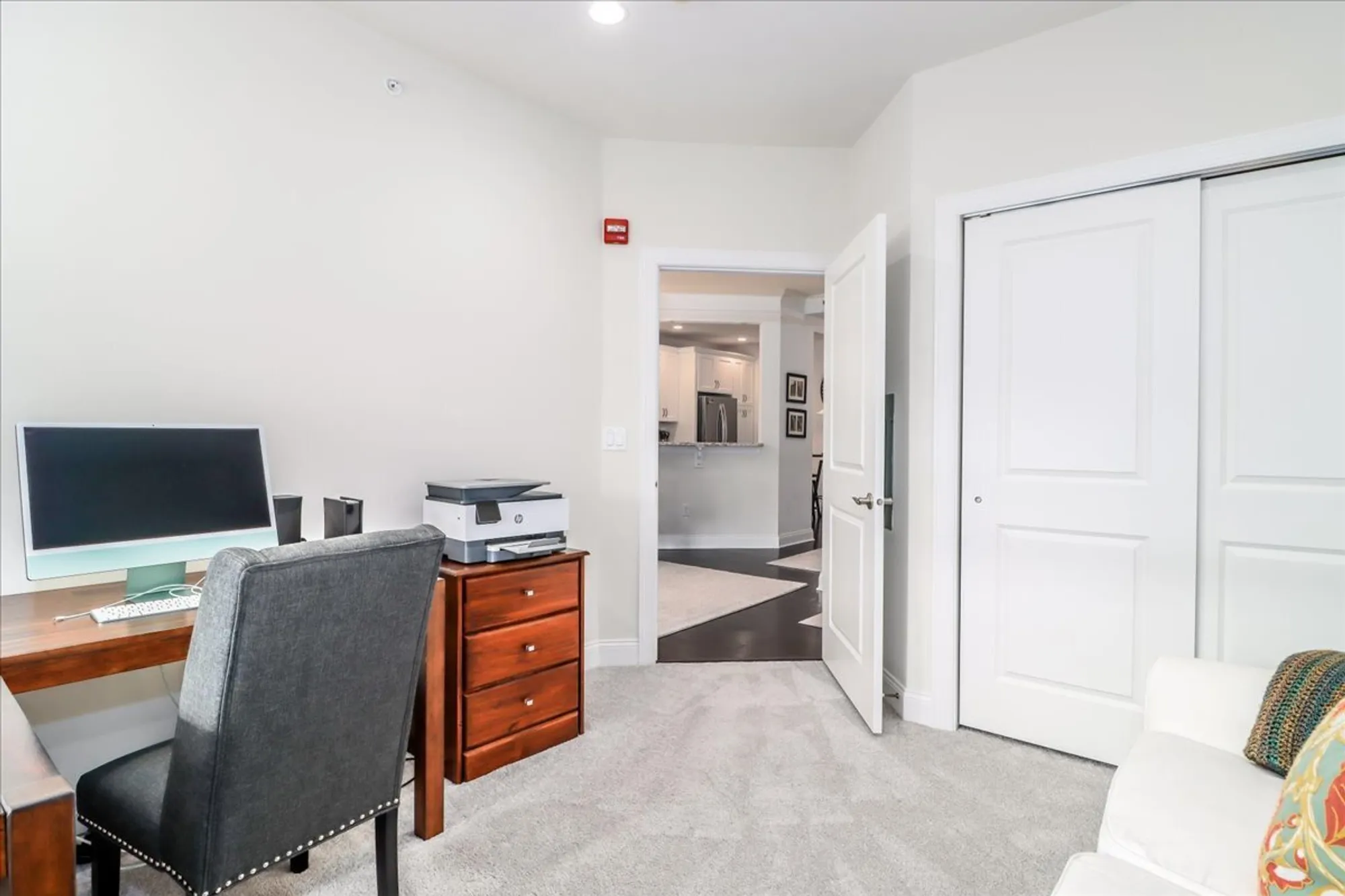 Property Slideshow image 26 of 38 | 433 brookside ct 433, Newtown, CT, 06470