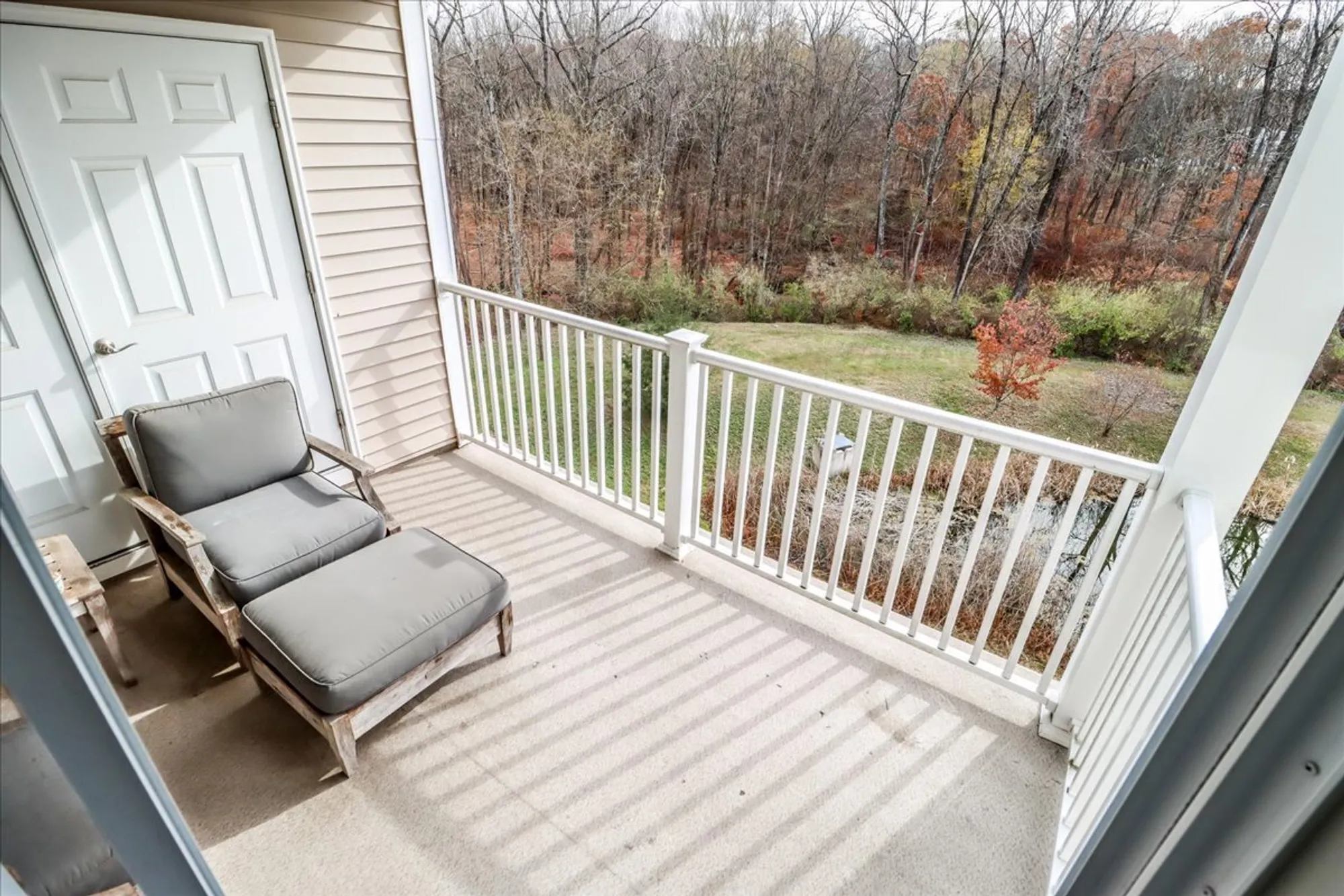 Property Slideshow image 29 of 38 | 433 brookside ct 433, Newtown, CT, 06470