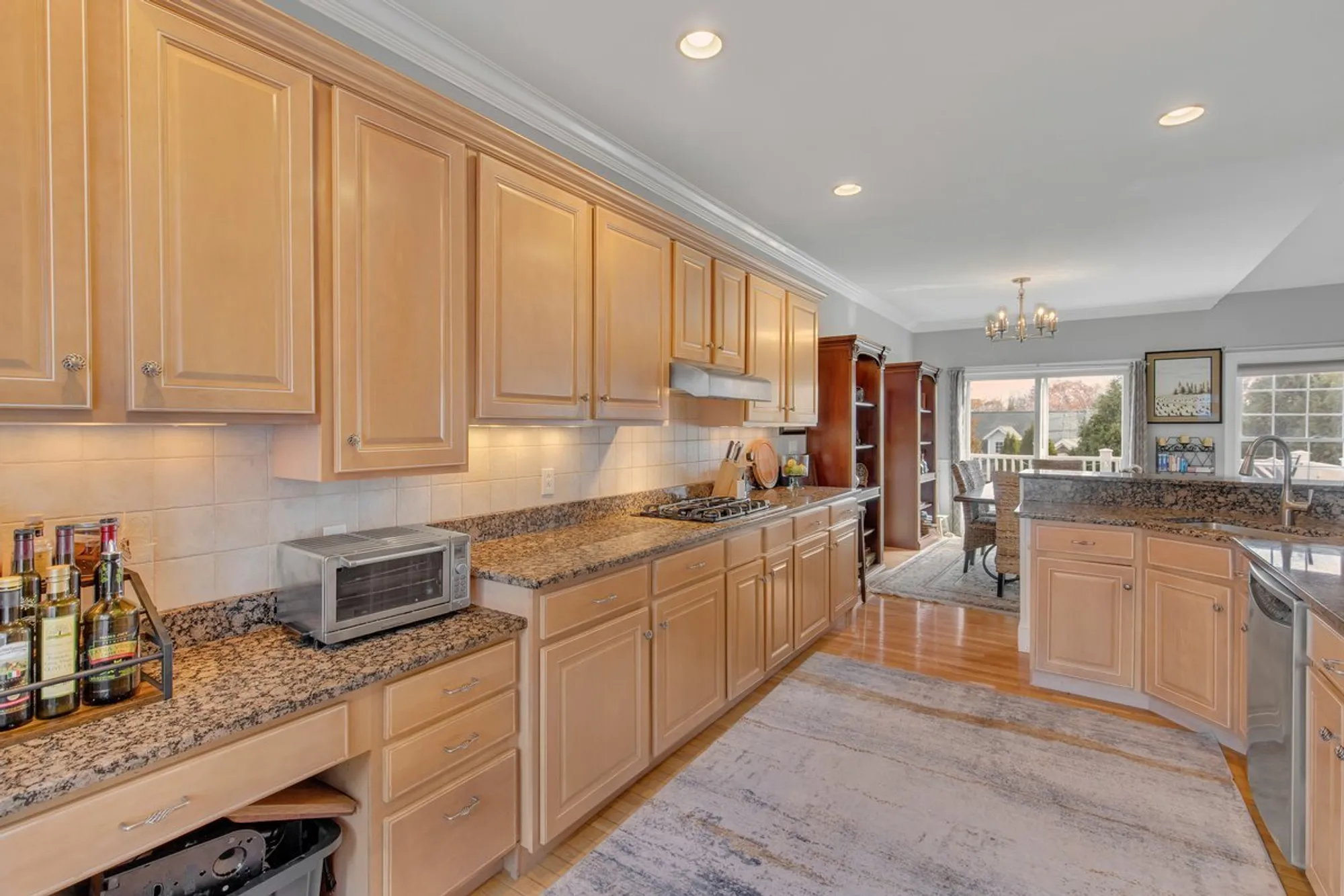 Property Slideshow image 11 of 29 | 48 sonoma ln # 48, Middletown, CT, 06457