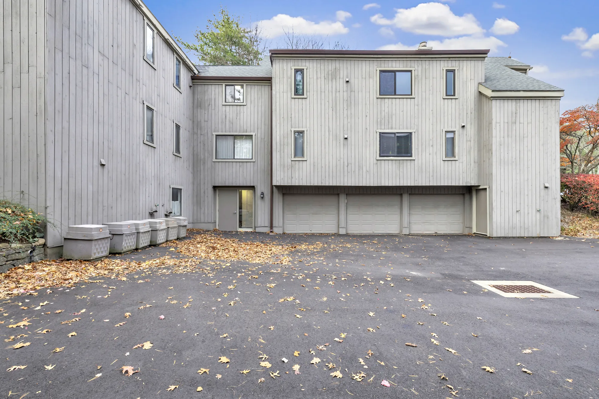 Property Slideshow image 39 of 40 | 35 algonquin ln d, Stratford, CT, 06614