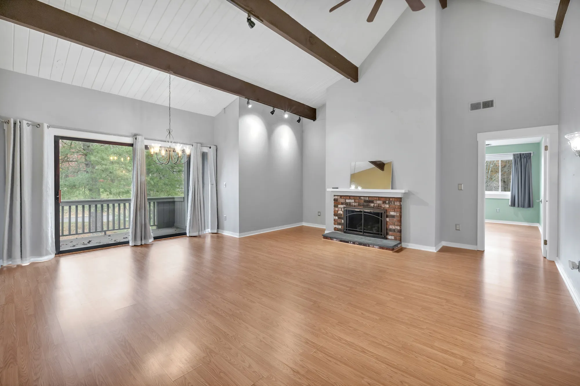 Property Slideshow image 14 of 40 | 35 algonquin ln d, Stratford, CT, 06614