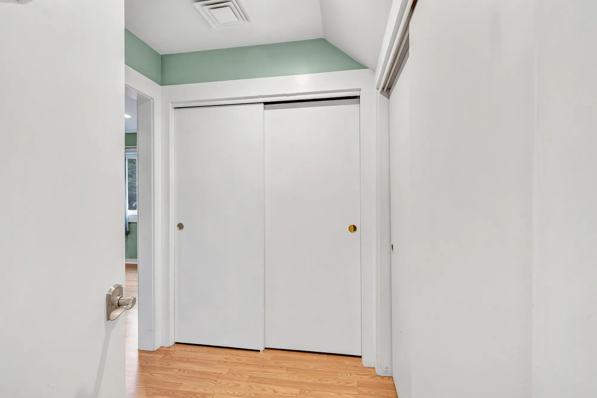 Property Slideshow image 22 of 40 | 35 algonquin ln d, Stratford, CT, 06614