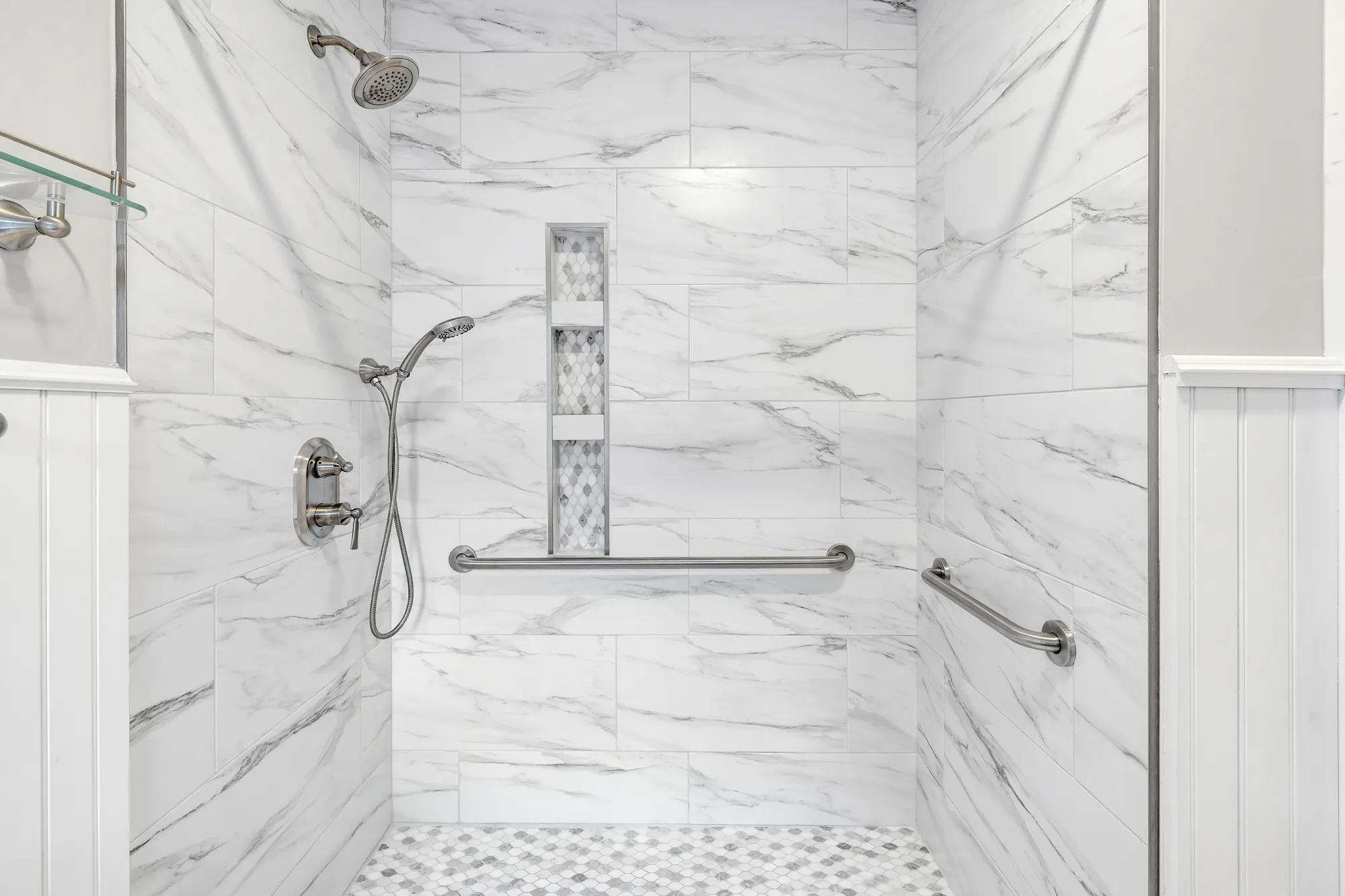 Property Slideshow image 24 of 40 | 35 algonquin ln d, Stratford, CT, 06614