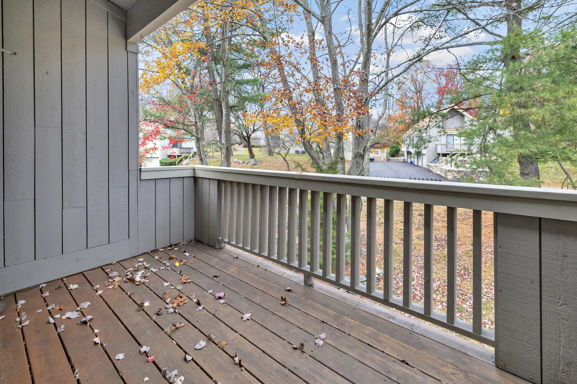 Property Slideshow image 27 of 40 | 35 algonquin ln d, Stratford, CT, 06614