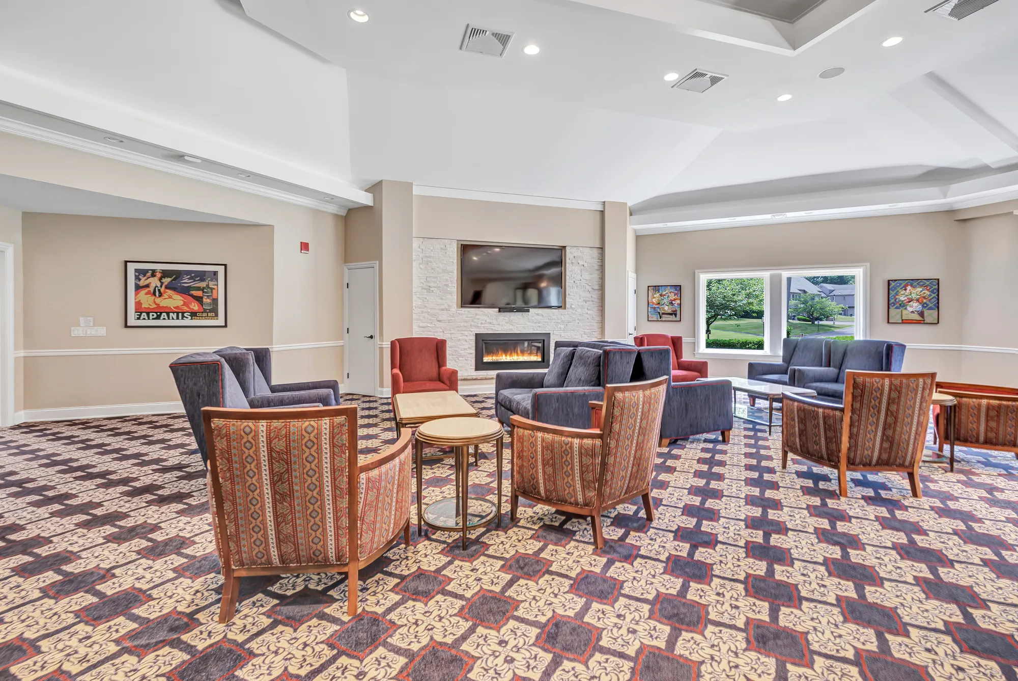 Property Slideshow image 31 of 40 | 35 algonquin ln d, Stratford, CT, 06614