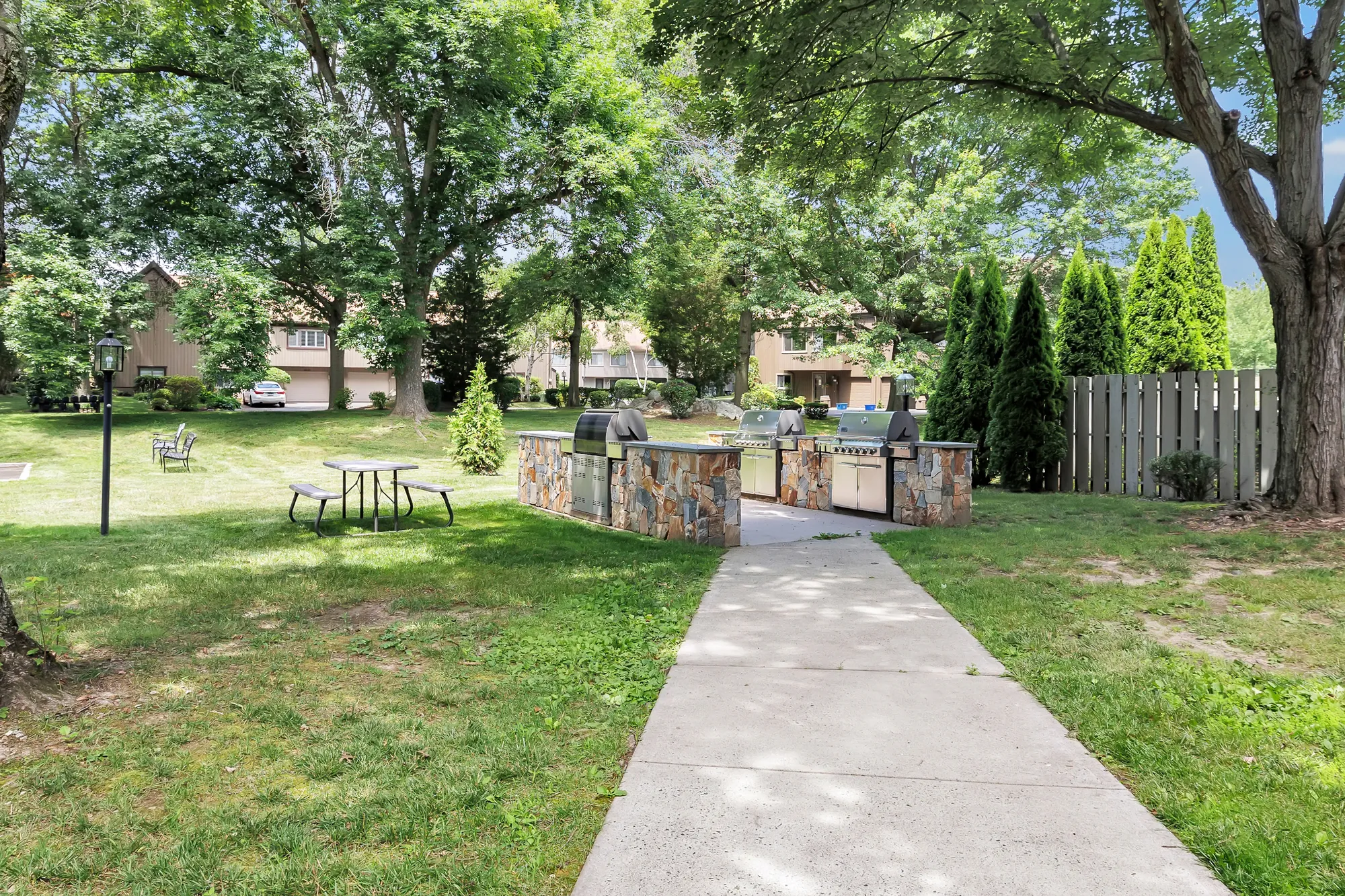 Property Slideshow image 32 of 40 | 35 algonquin ln d, Stratford, CT, 06614