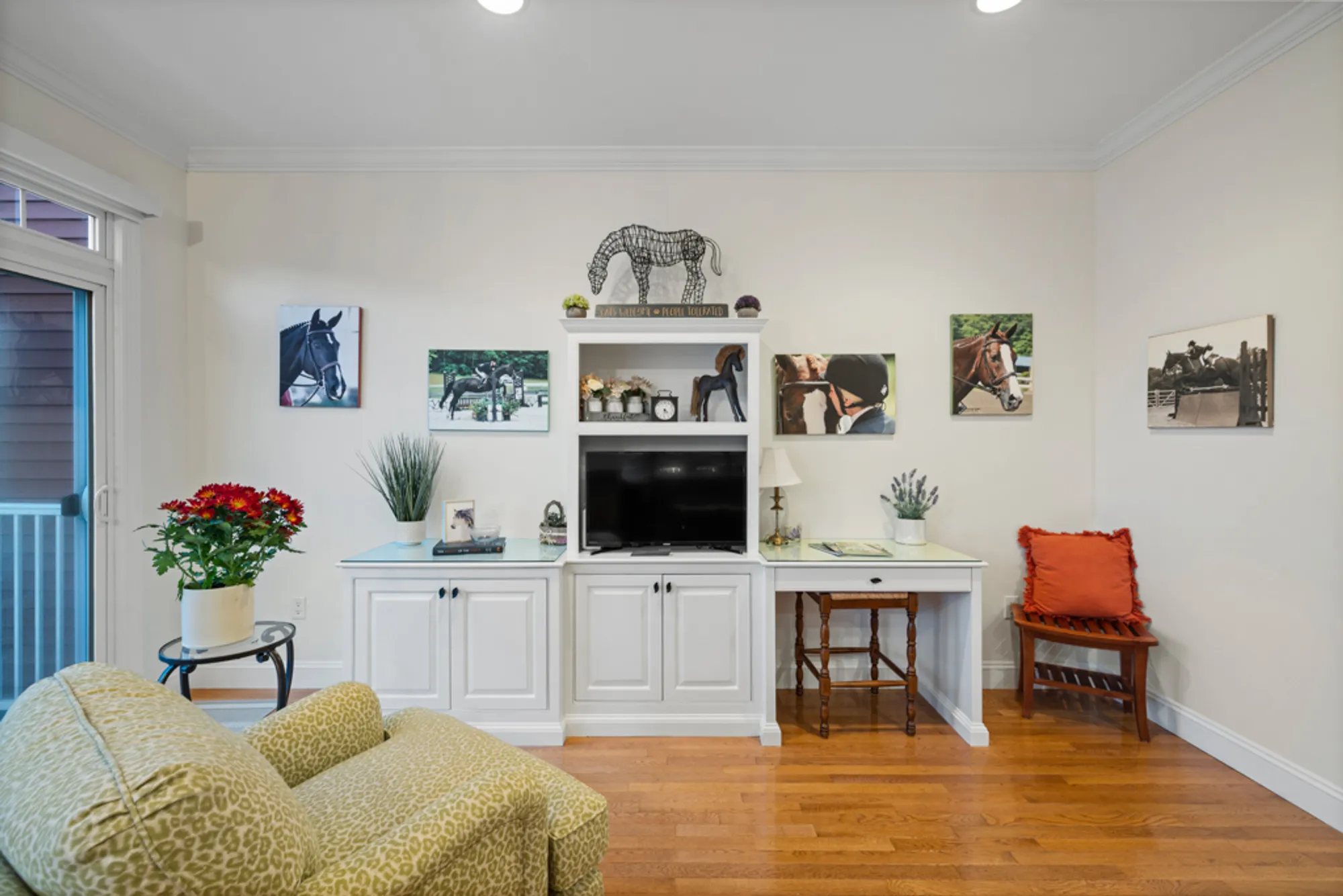 Property Slideshow image 11 of 36 | 13 mercy st # 13, Danbury, CT, 06810