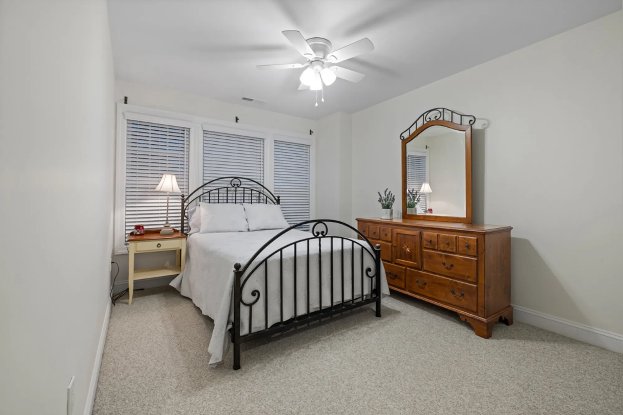 Property Slideshow image 22 of 36 | 13 mercy st # 13, Danbury, CT, 06810