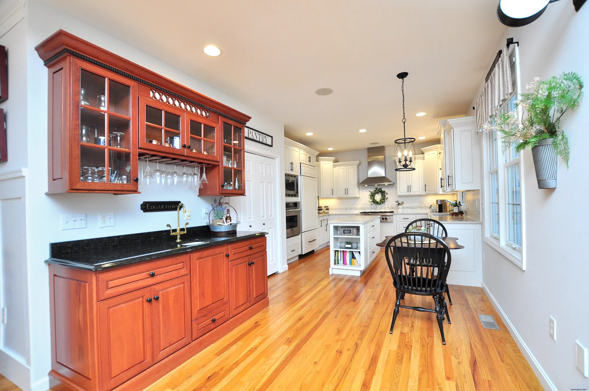 Property Slideshow image 11 of 40 | 23 dewberry way # 23, Suffield, CT, 06078