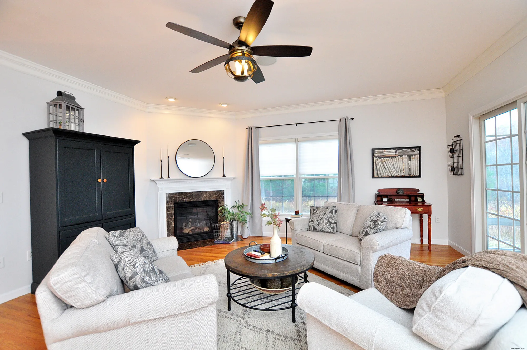 Property Slideshow image 18 of 40 | 23 dewberry way # 23, Suffield, CT, 06078