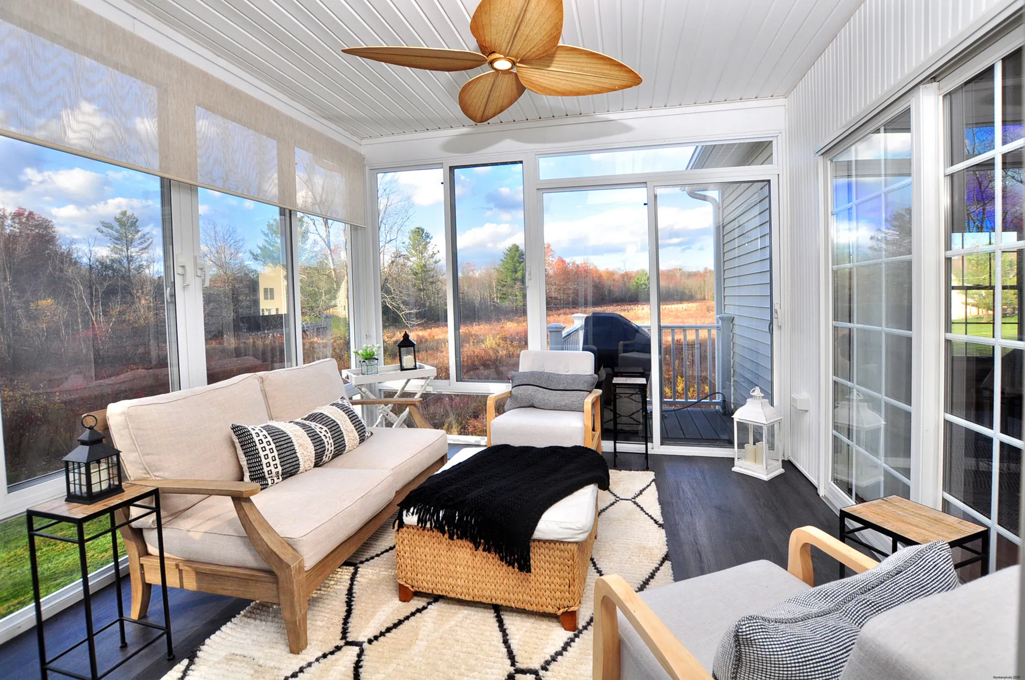 Property Slideshow image 23 of 40 | 23 dewberry way # 23, Suffield, CT, 06078