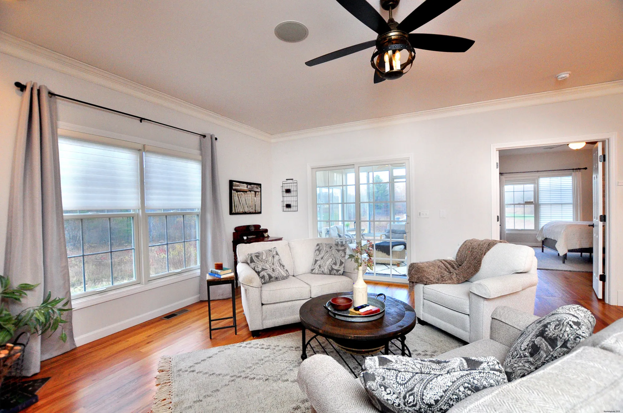 Property Slideshow image 33 of 40 | 23 dewberry way # 23, Suffield, CT, 06078