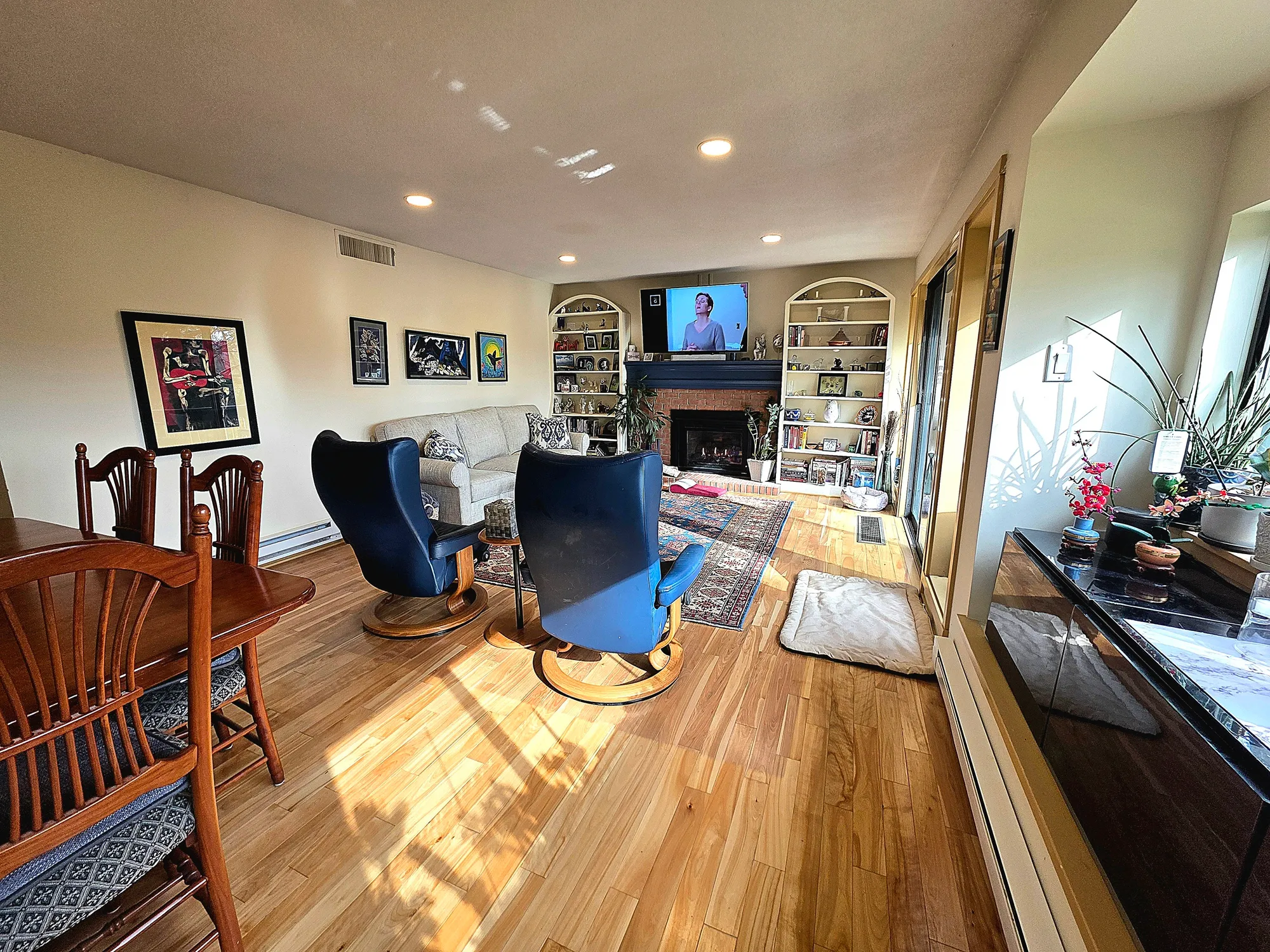 Property Slideshow image 5 of 39 | 39 heritage vlg c, Southbury, CT, 06488