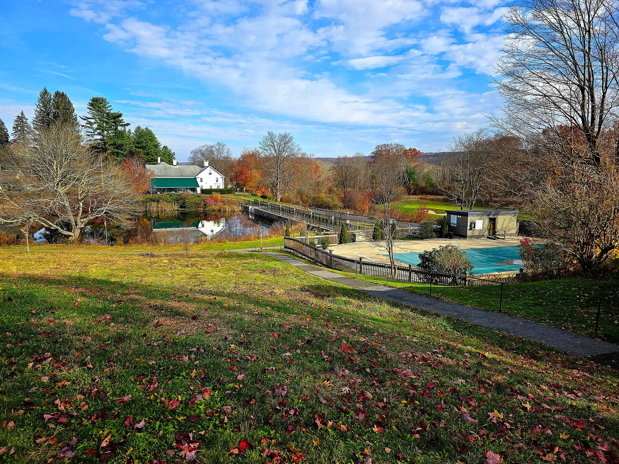 Property Slideshow image 36 of 39 | 39 heritage vlg c, Southbury, CT, 06488