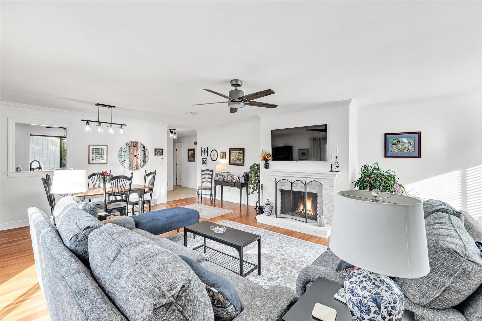Property Slideshow image 17 of 33 | 516 opa ln a, Stratford, CT, 06614