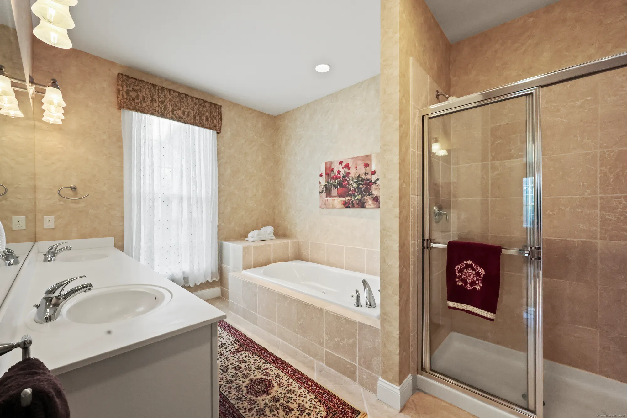 Property Slideshow image 20 of 35 | 8 kenington rd # 8, Avon, CT, 06001