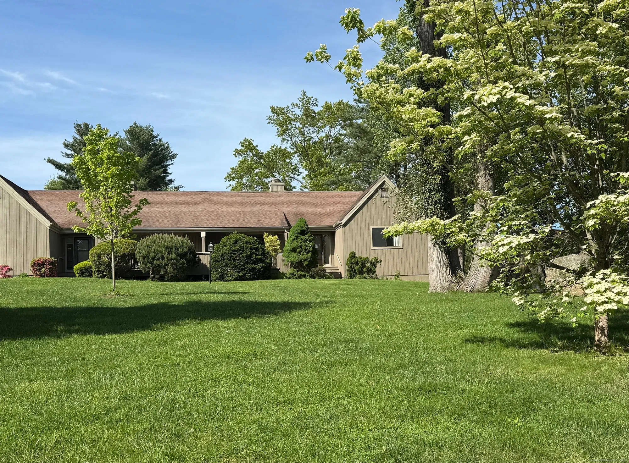 Property Slideshow image 26 of 26 | 133 bannock ln a, Stratford, CT, 06614