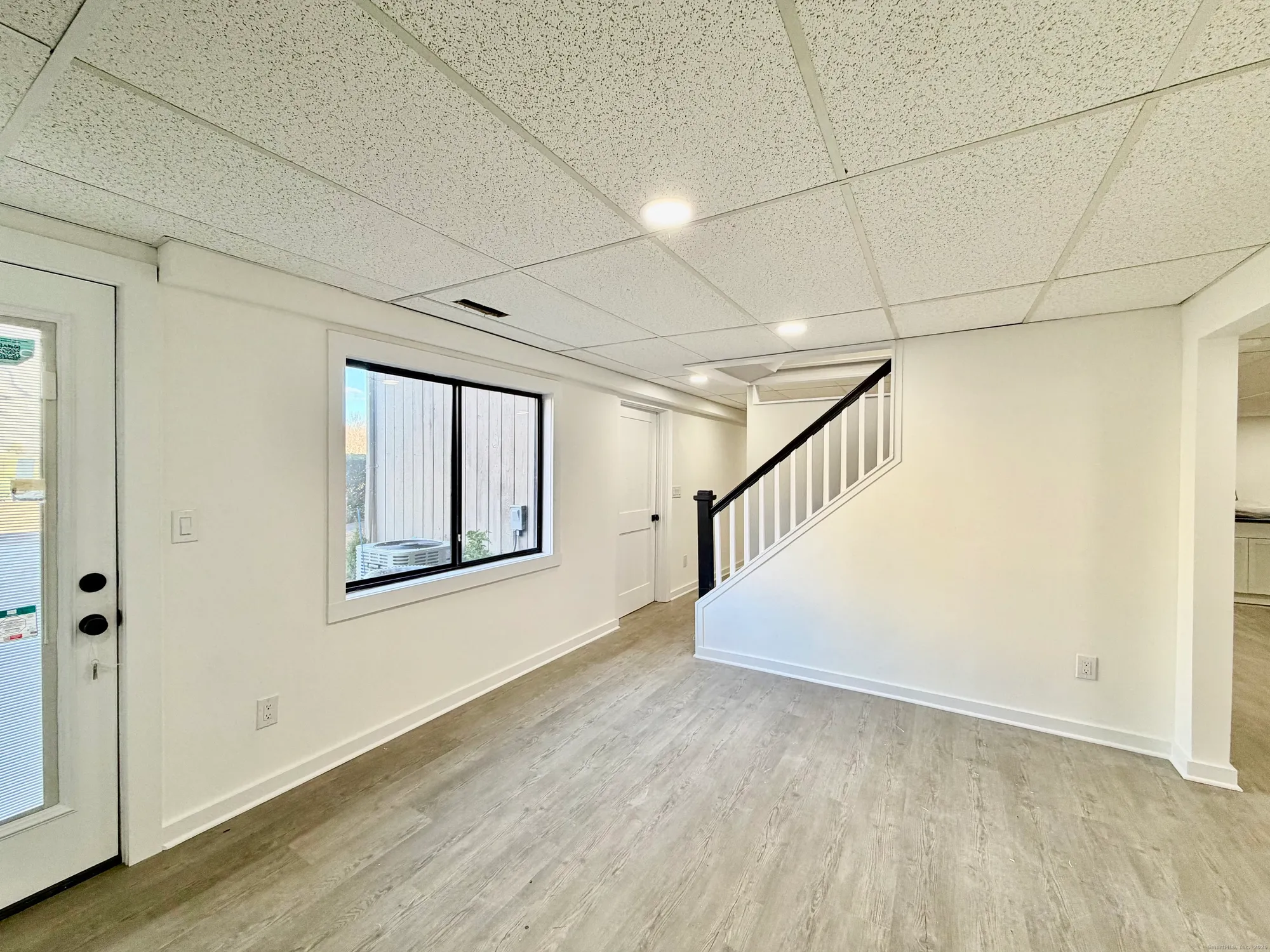 Property Slideshow image 19 of 26 | 133 bannock ln a, Stratford, CT, 06614