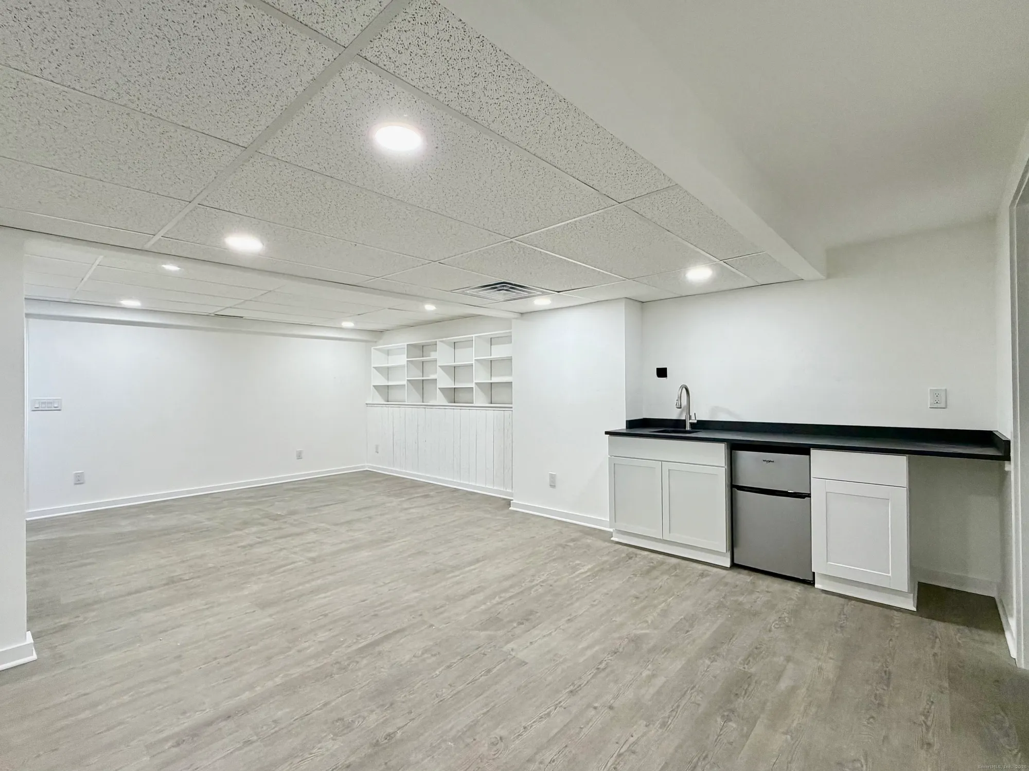 Property Slideshow image 25 of 26 | 133 bannock ln a, Stratford, CT, 06614