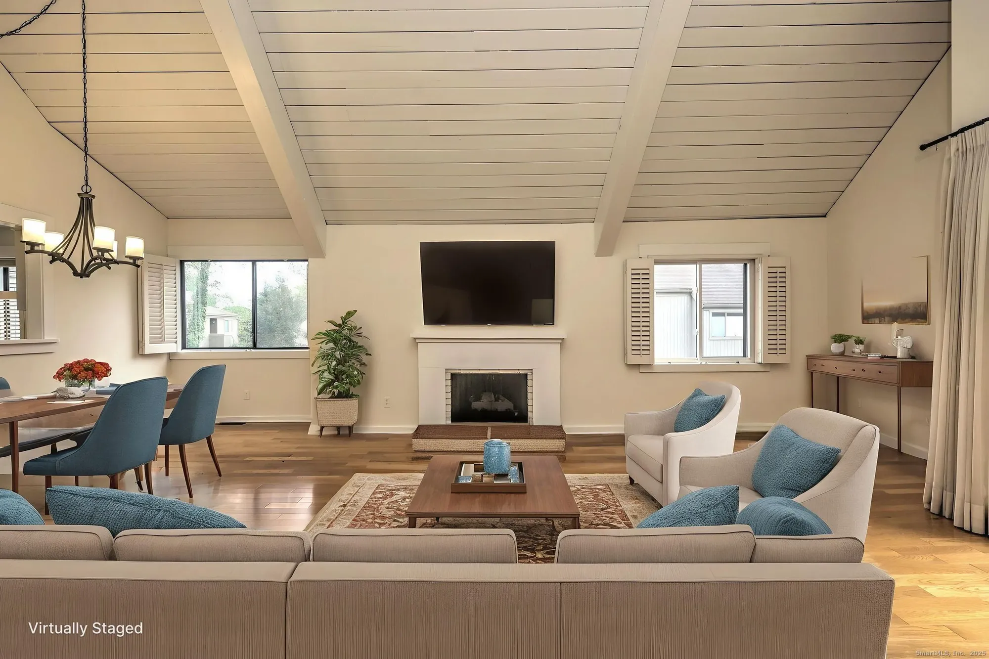 Property Slideshow image 5 of 40 | 195 bayfield ln a, Stratford, CT, 06614