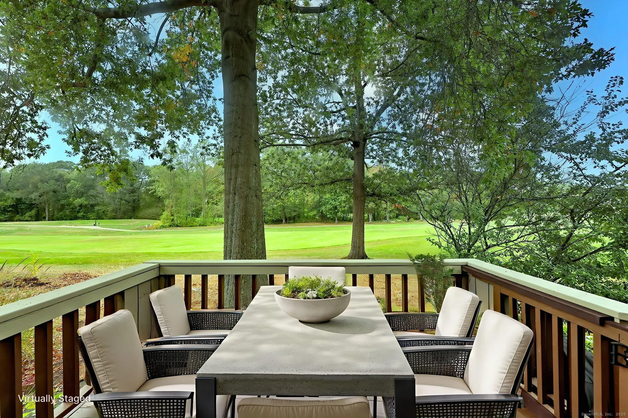 Property Slideshow image 16 of 40 | 195 bayfield ln a, Stratford, CT, 06614