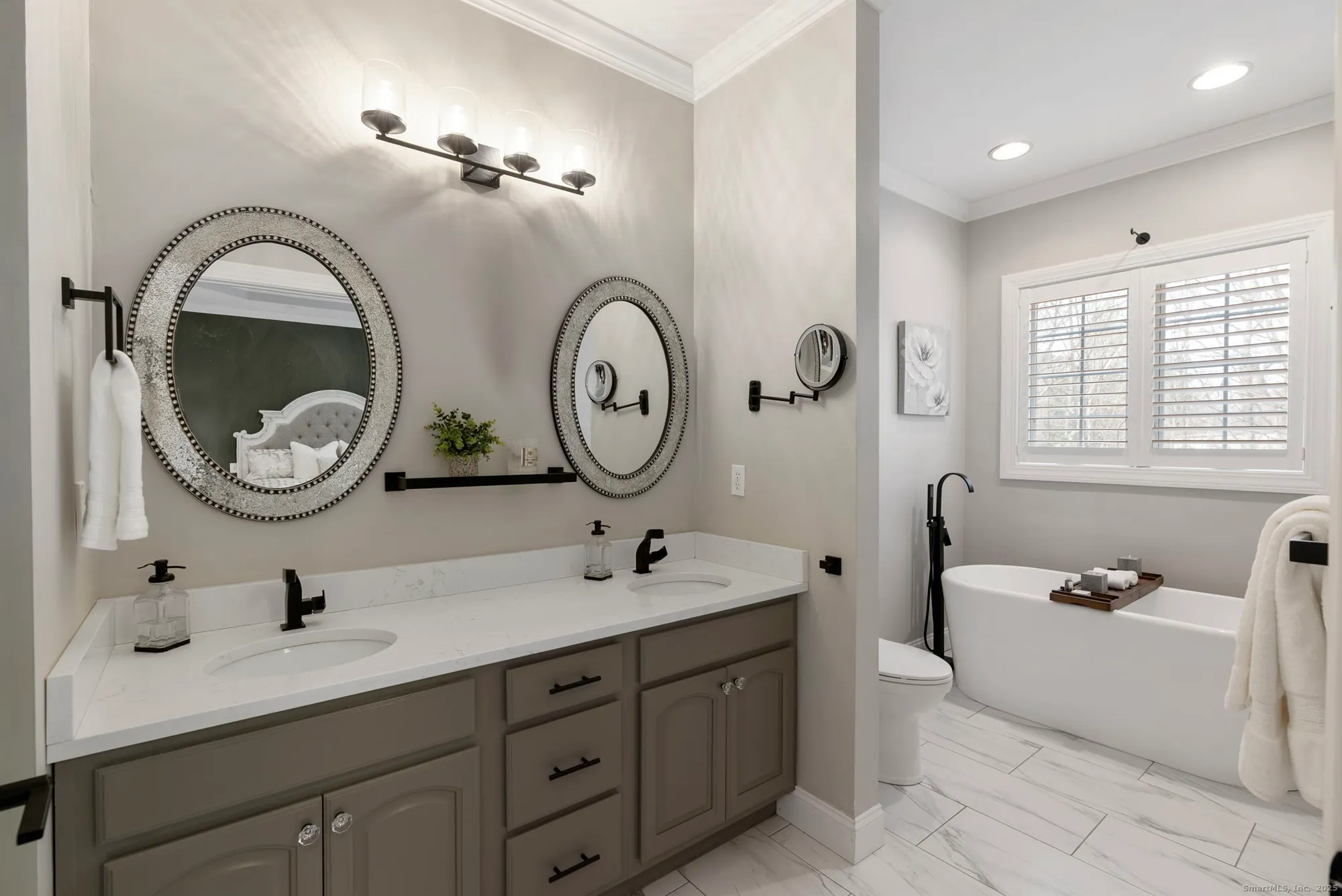 Property Slideshow image 18 of 35 | 21 oak meadow ln # 21, Harwinton, CT, 06791