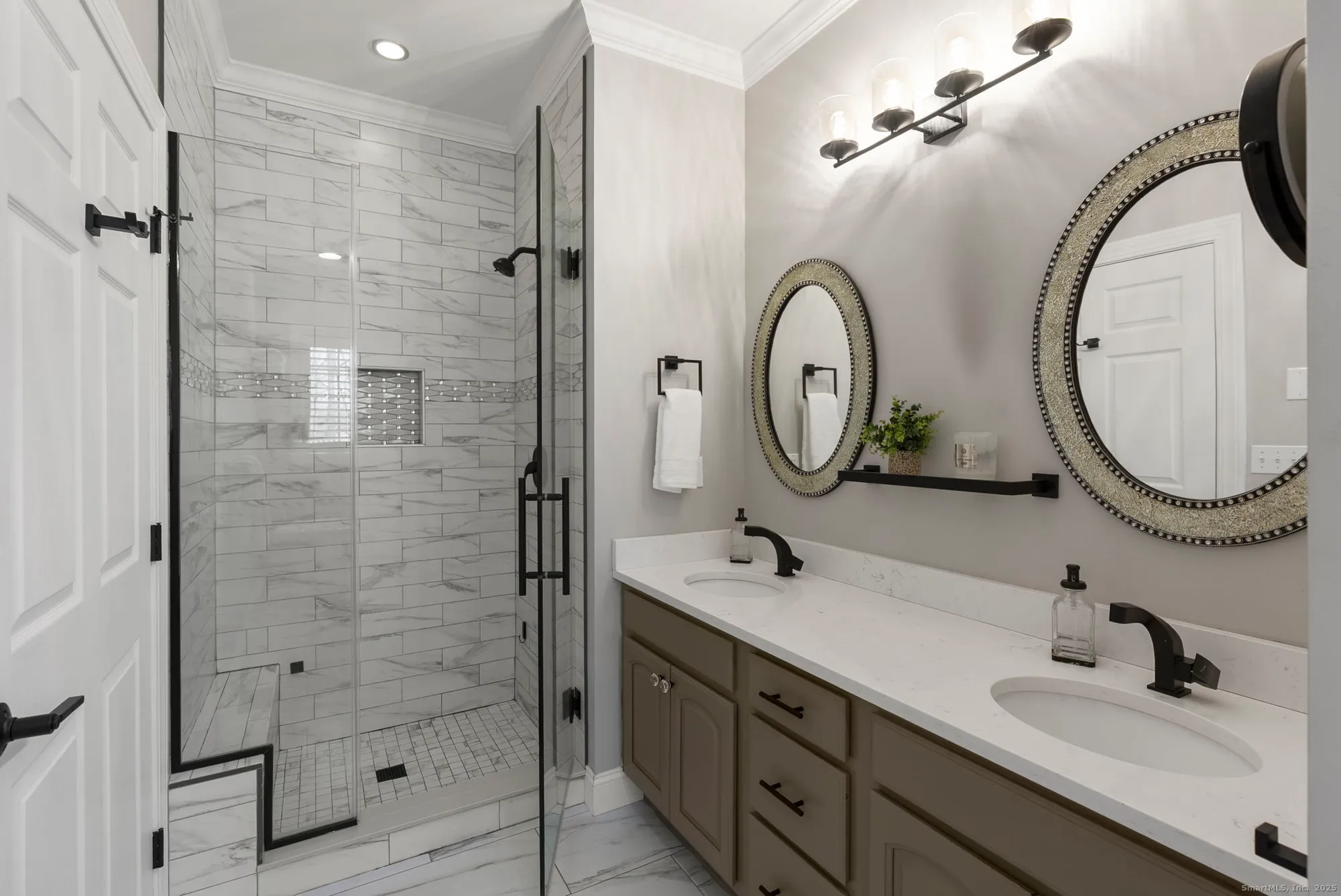 Property Slideshow image 19 of 35 | 21 oak meadow ln # 21, Harwinton, CT, 06791