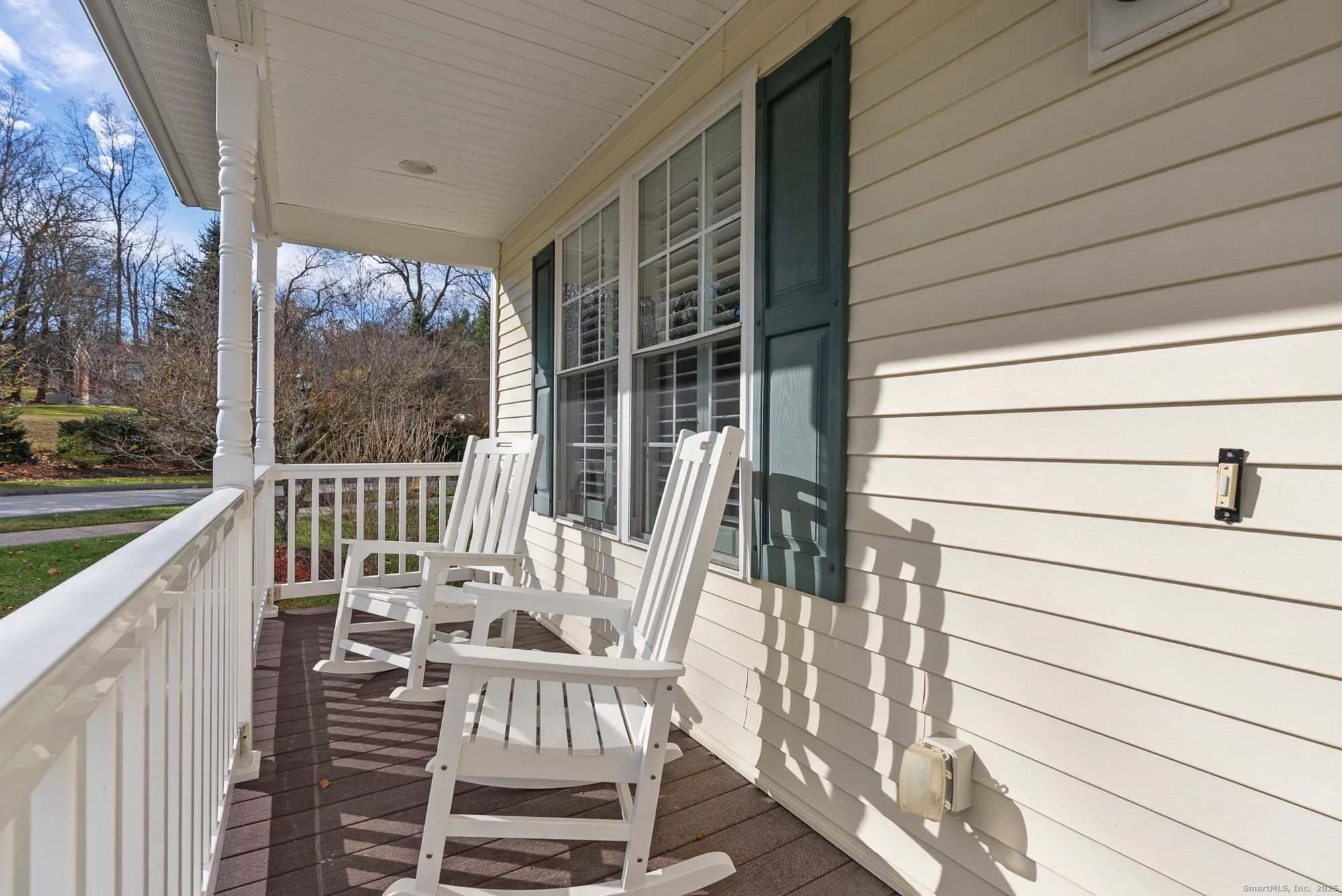 Property Slideshow image 4 of 35 | 21 oak meadow ln # 21, Harwinton, CT, 06791