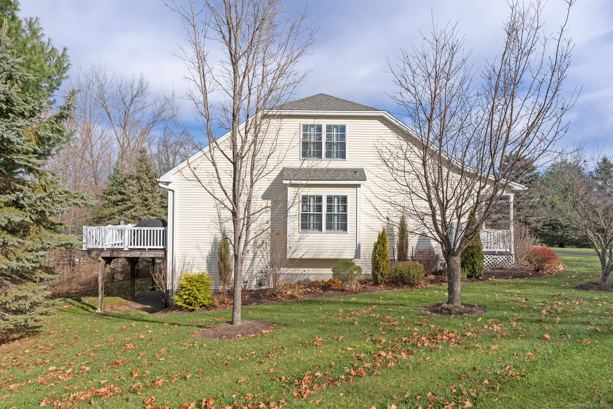 Property Slideshow image 30 of 35 | 21 oak meadow ln # 21, Harwinton, CT, 06791