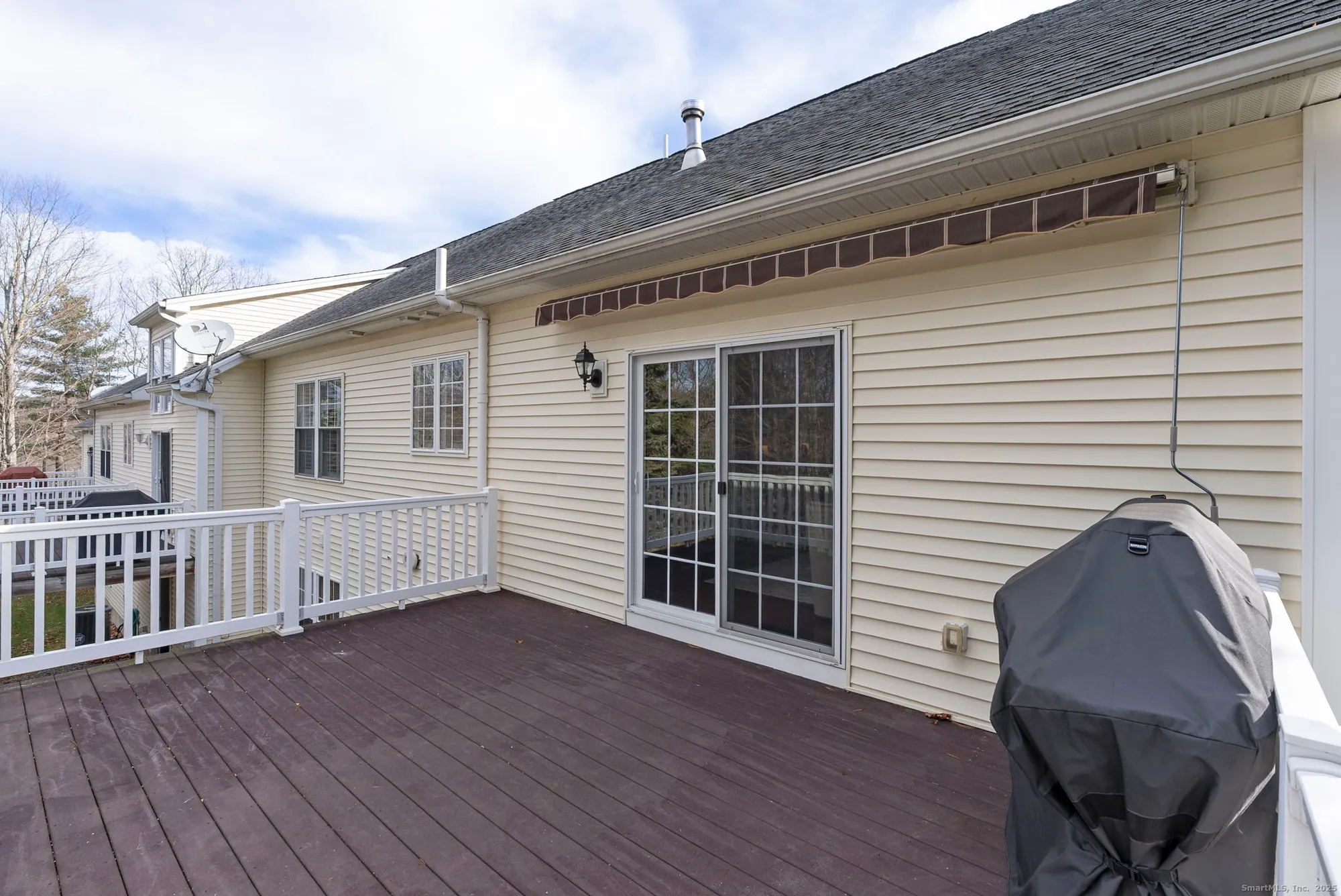 Property Slideshow image 31 of 35 | 21 oak meadow ln # 21, Harwinton, CT, 06791