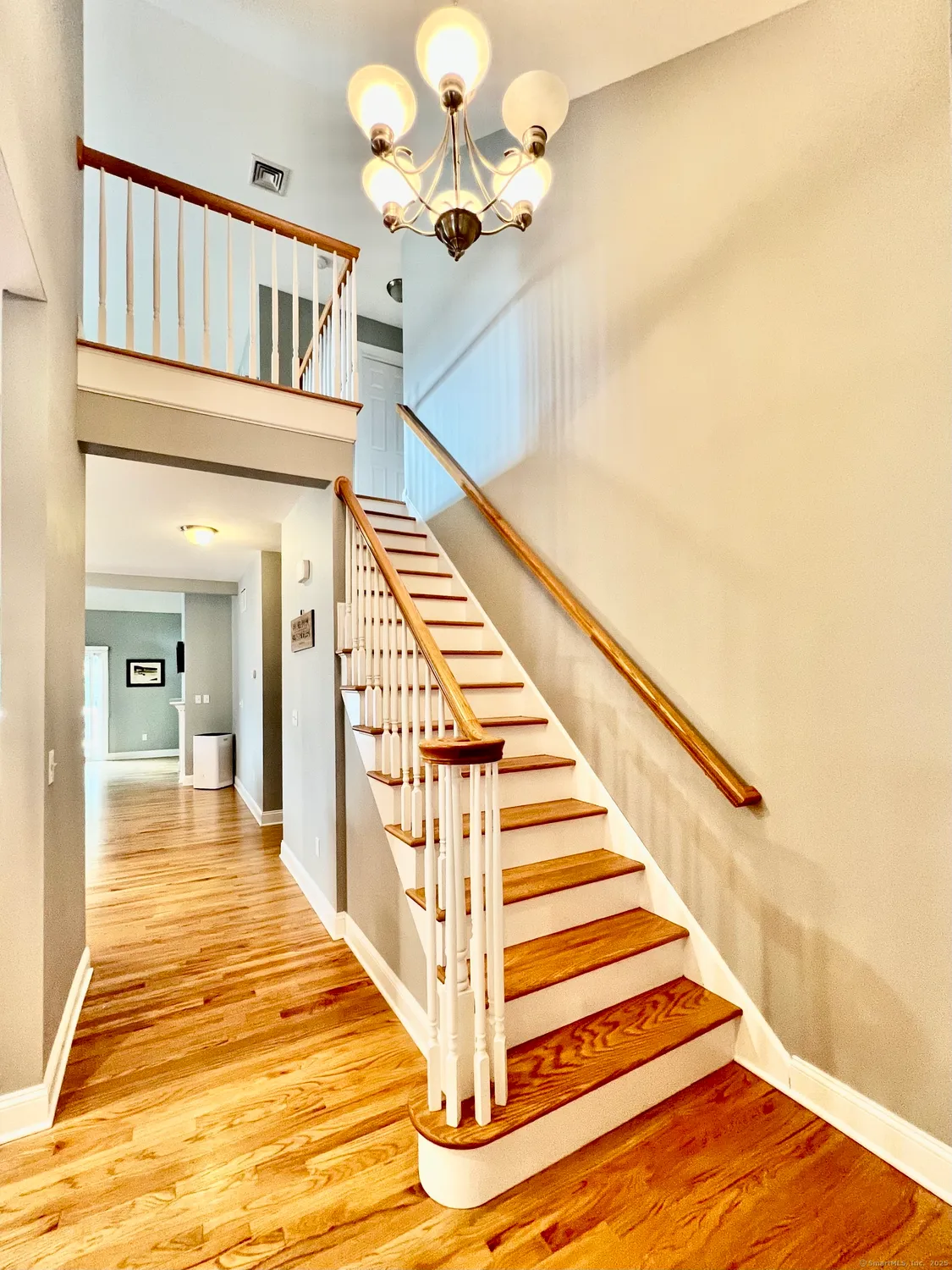 Property Slideshow image 16 of 34 | 65 oak meadow ln # 65, Harwinton, CT, 06791