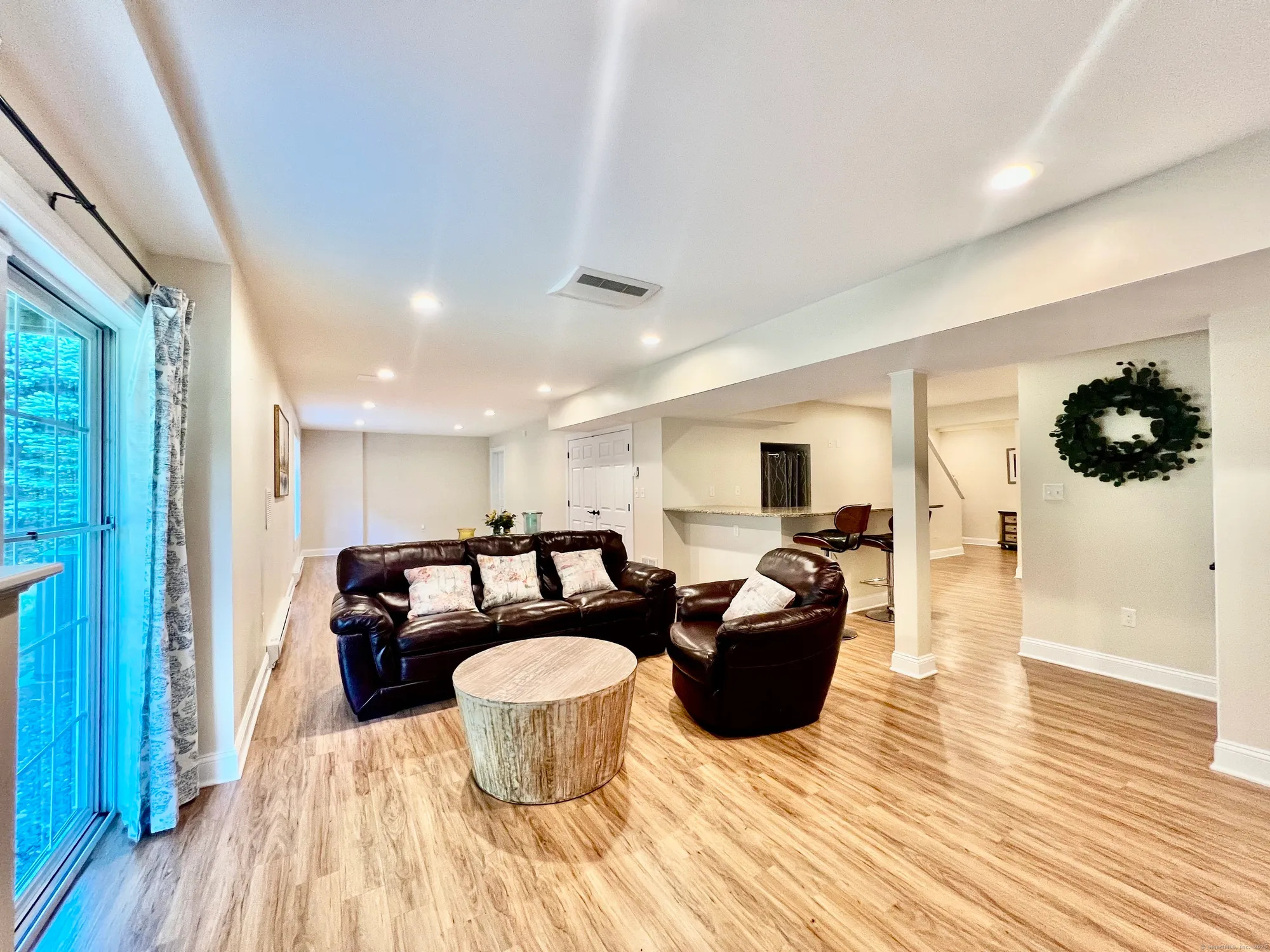 Property Slideshow image 30 of 34 | 65 oak meadow ln # 65, Harwinton, CT, 06791