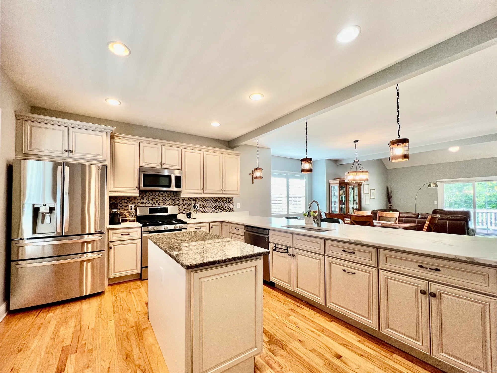 Property Slideshow image 1 of 34 | 65 oak meadow ln # 65, Harwinton, CT, 06791