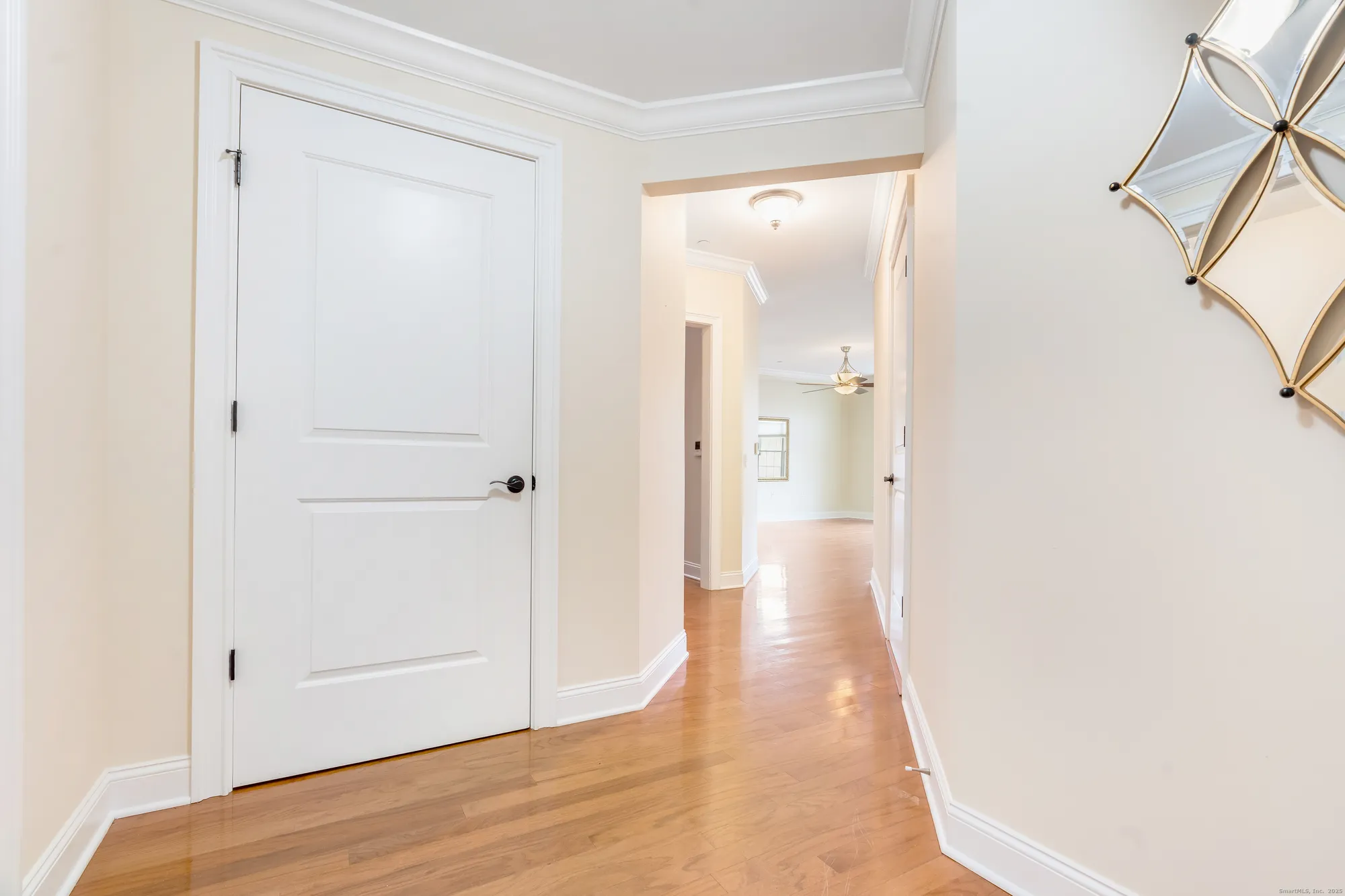 Property Slideshow image 8 of 38 | 332 still water cir # 332, Brookfield, CT, 06804