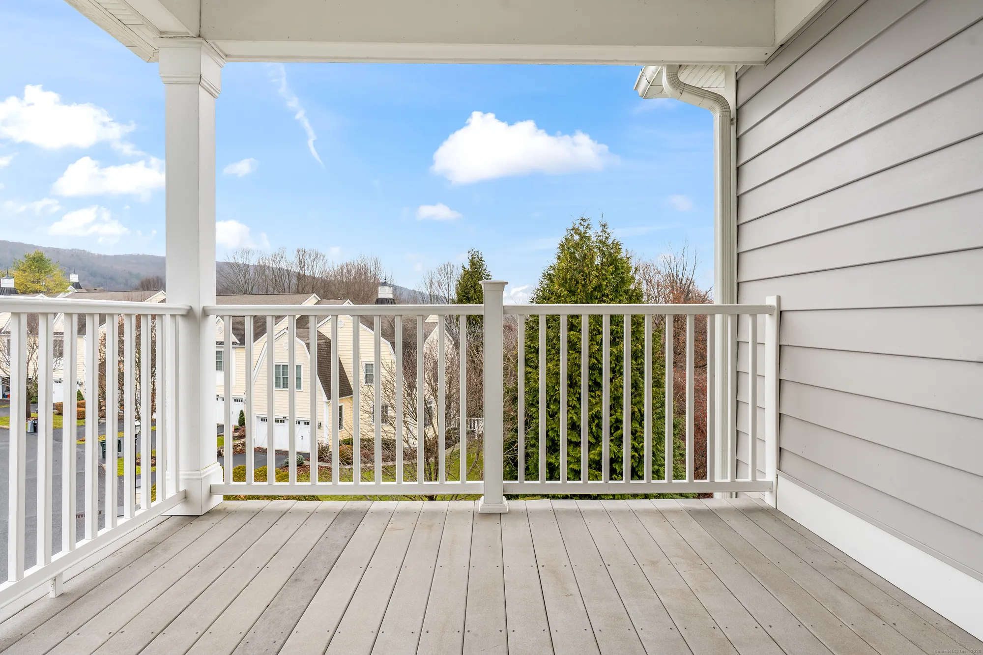 Property Slideshow image 27 of 38 | 332 still water cir # 332, Brookfield, CT, 06804