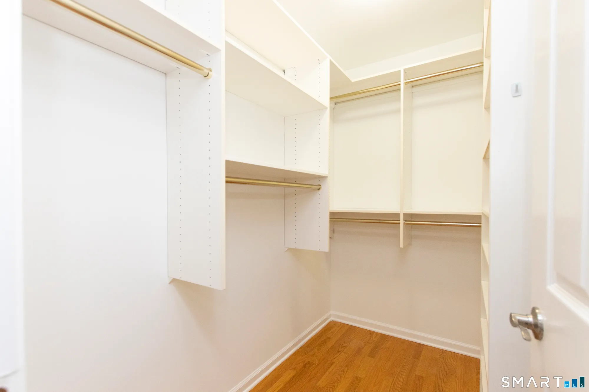 Property Slideshow image 18 of 37 | 5 cider mill ln, Trumbull, CT, 06611