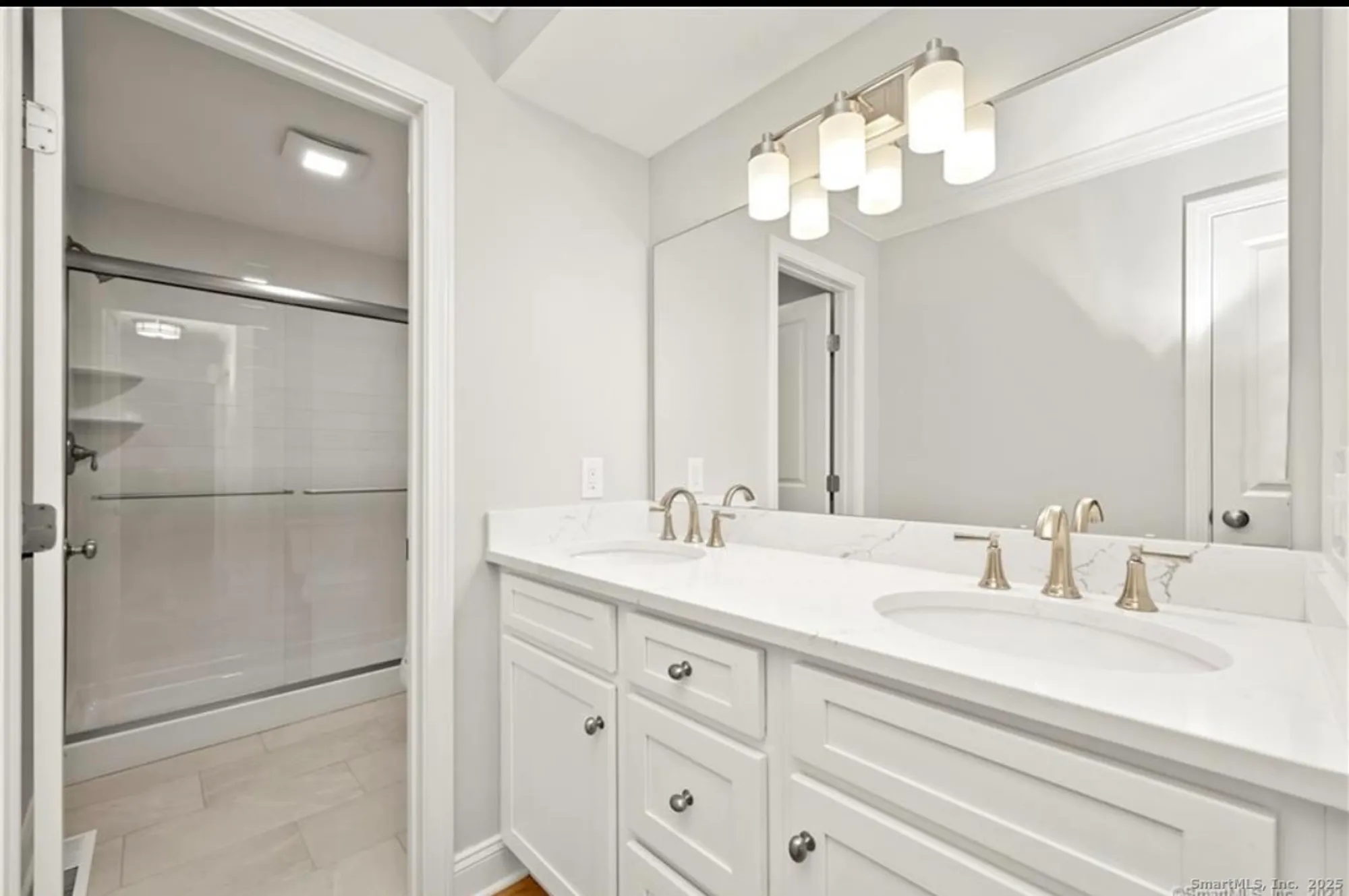 Property Slideshow image 3 of 17 | 383 sequoia ln a, Stratford, CT, 06614