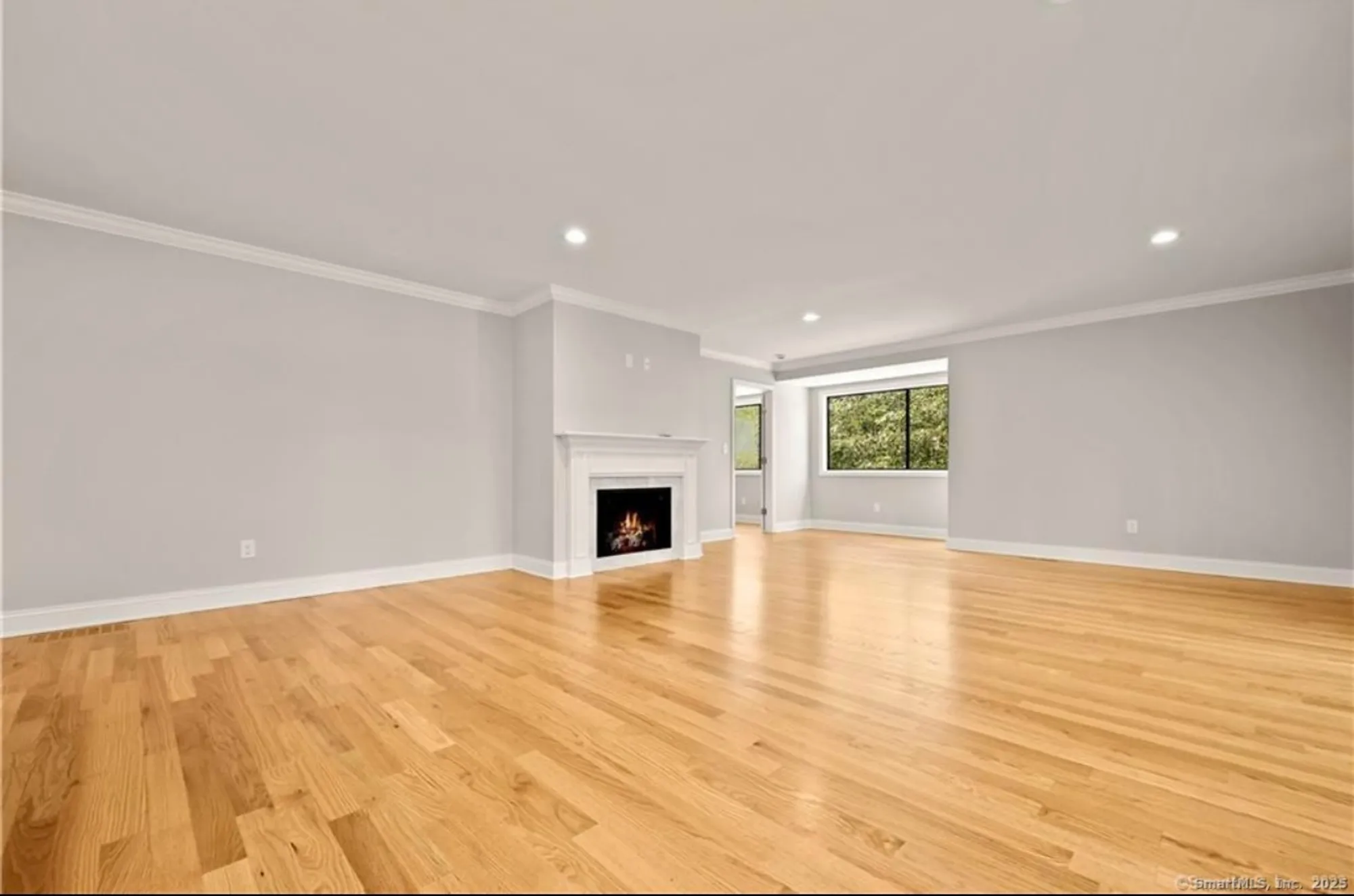 Property Slideshow image 6 of 17 | 383 sequoia ln a, Stratford, CT, 06614