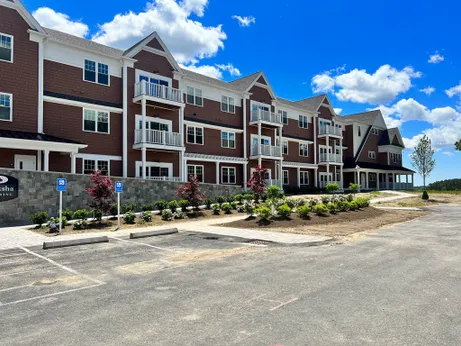 Lake Point Village